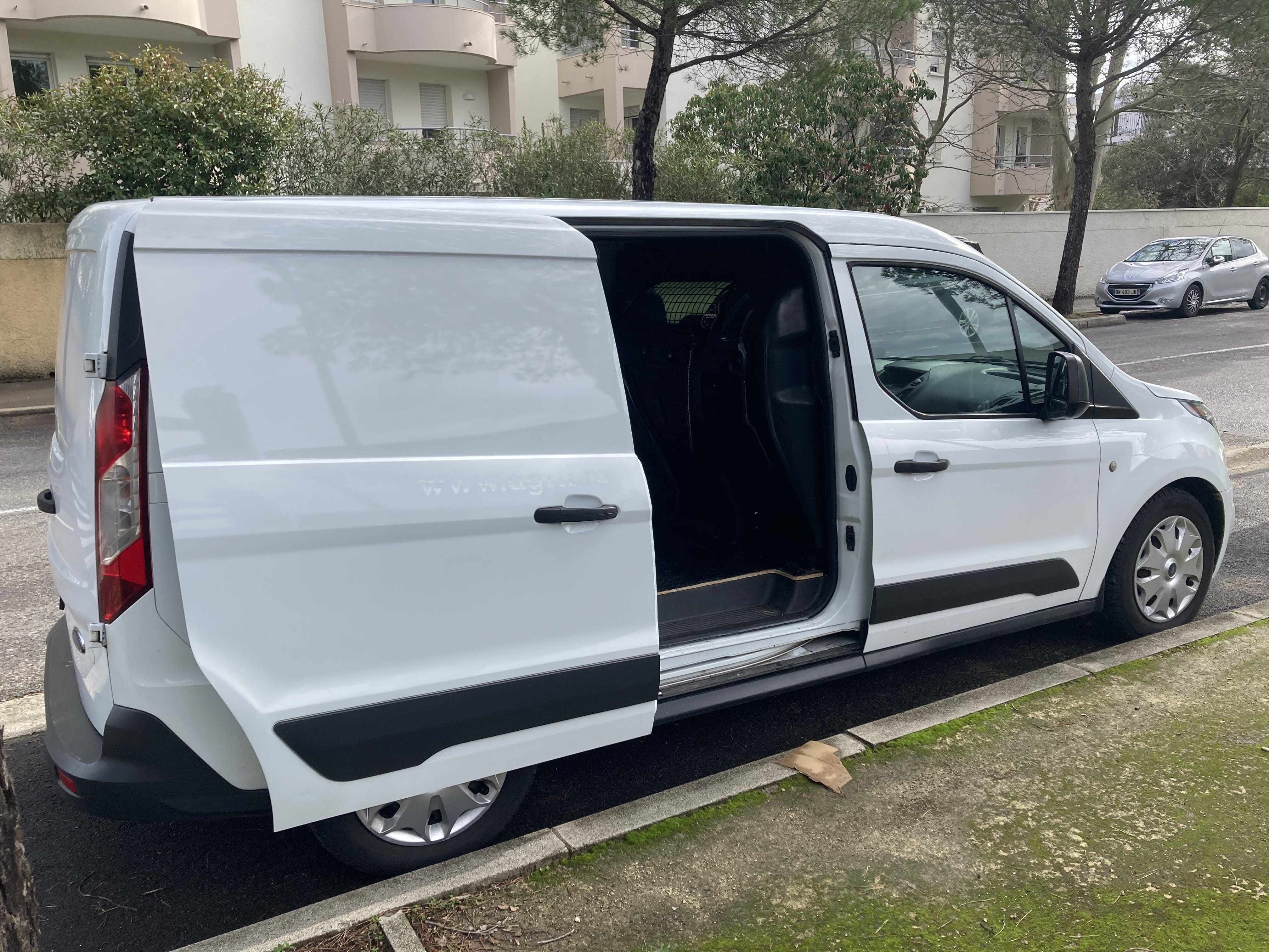Ford Transit Connect with Air conditioning