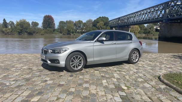 BMW Série 1 Confort, éco et performance 24/7 à Bordeaux, centre-ville ! avec Climatisation