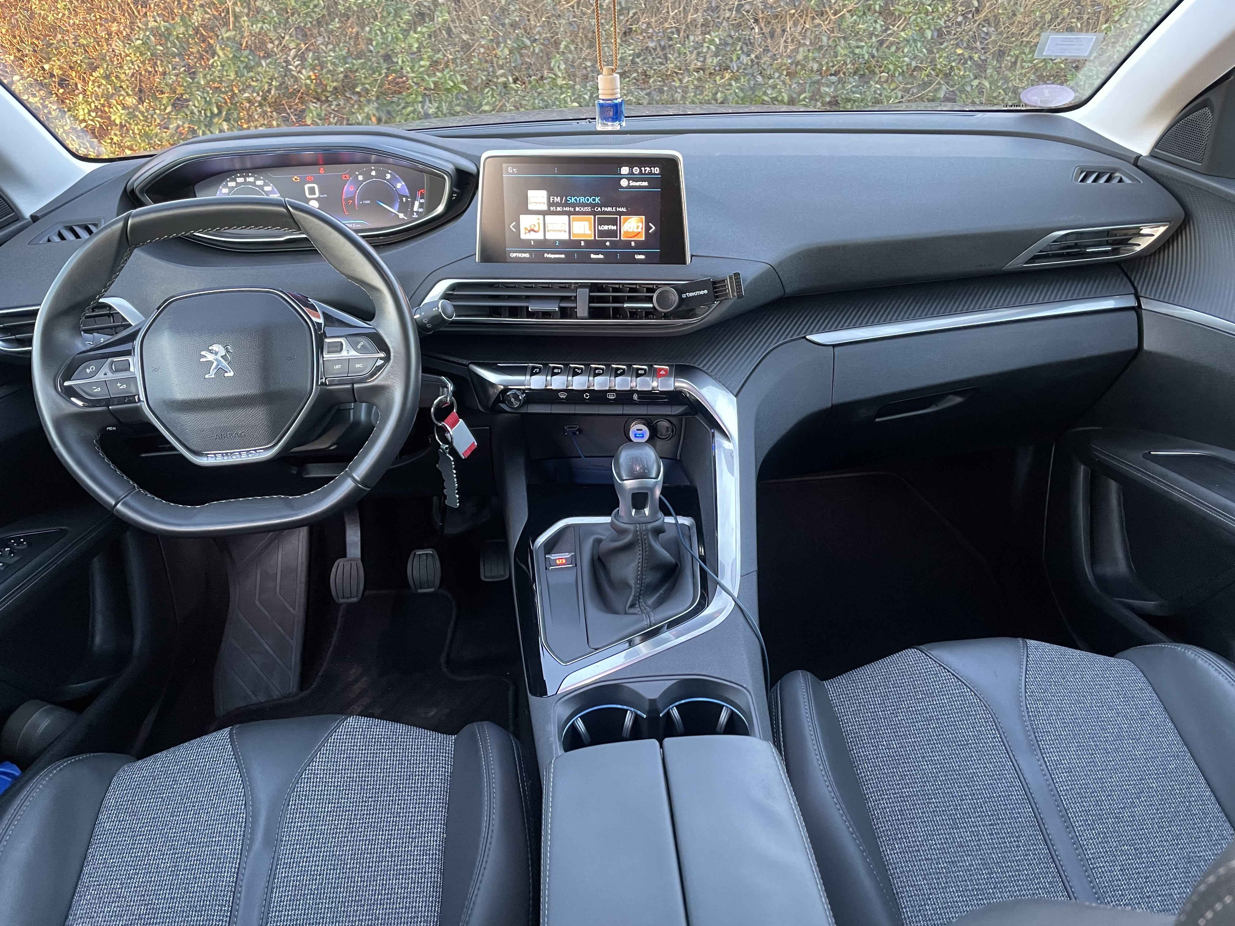 Peugeot 3008 avec GPS