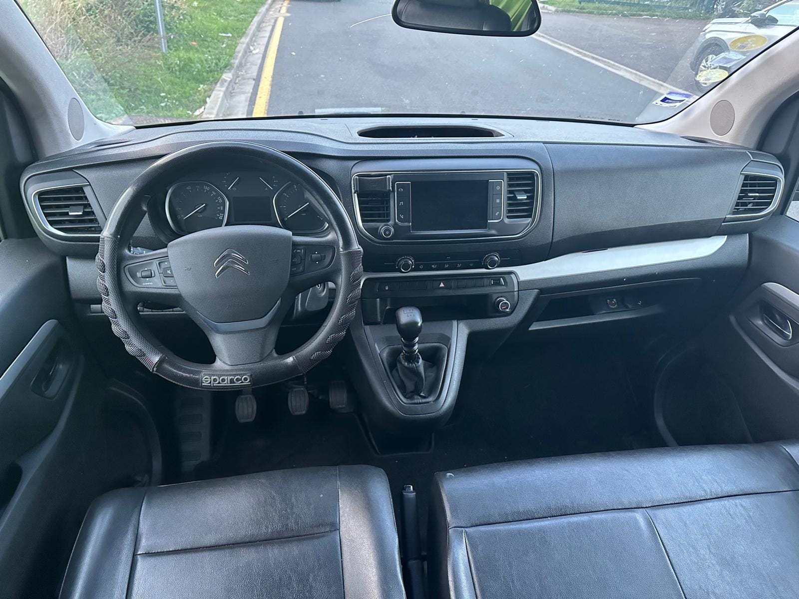 Citroen SpaceTourer COMBI 2.0 BLUEHDI 150 S&S BUSINESS BV6 avec GPS