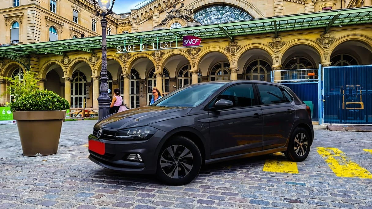 Volkswagen Polo Boite auto (GA330) ( Clim, connectivité smartphone...), 2021, Essence 98, automatique