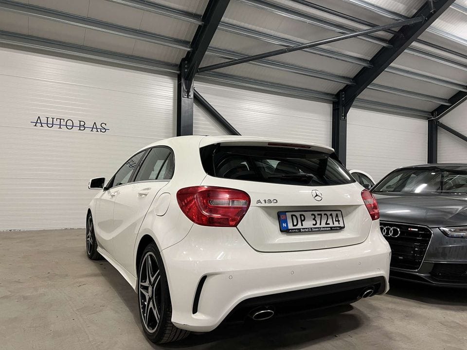 Mercedes-Benz A-Klasse med Cruisekontroll