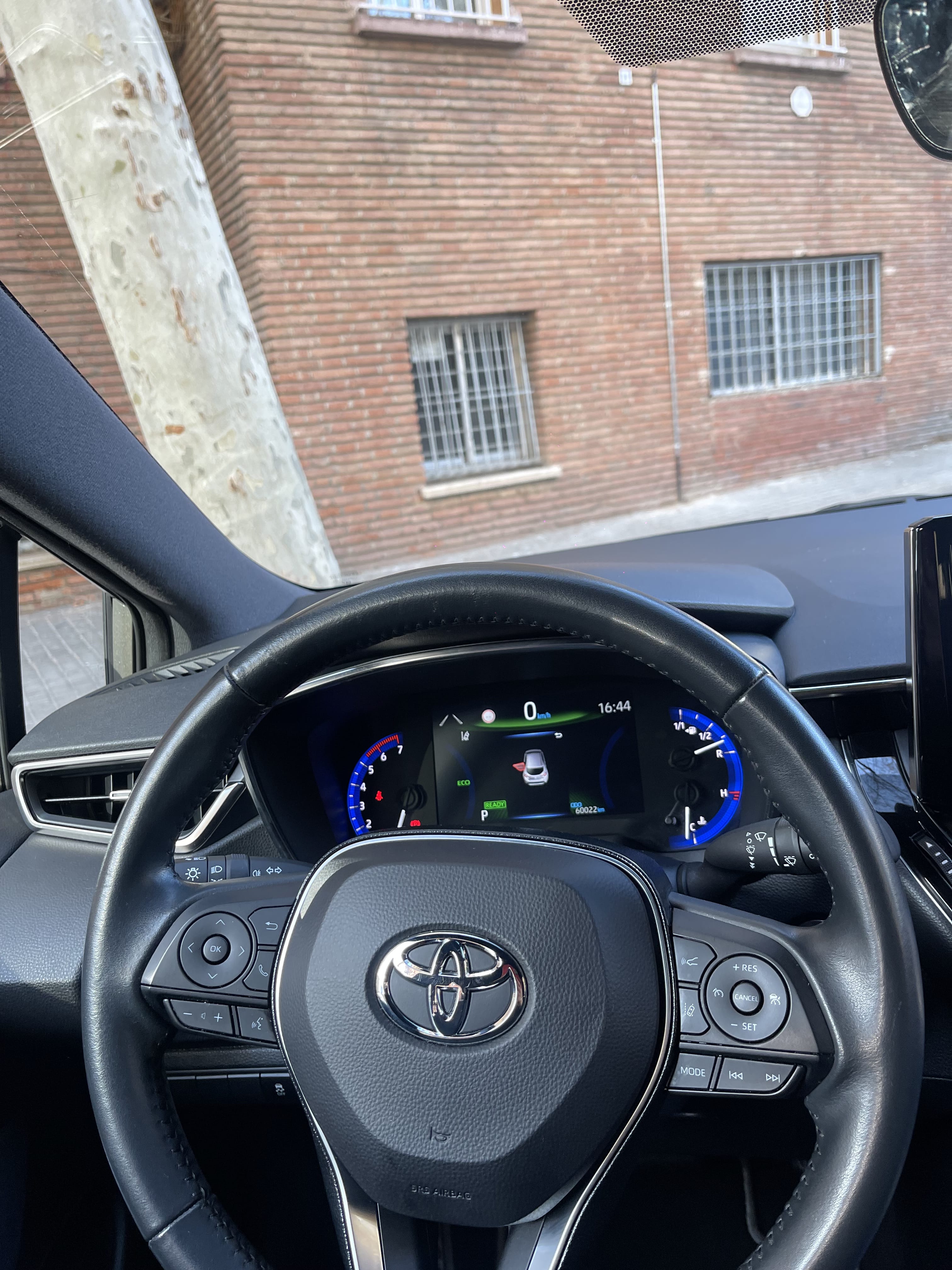 Toyota Corolla Híbrido Gasolina híbrido con Silla infantil