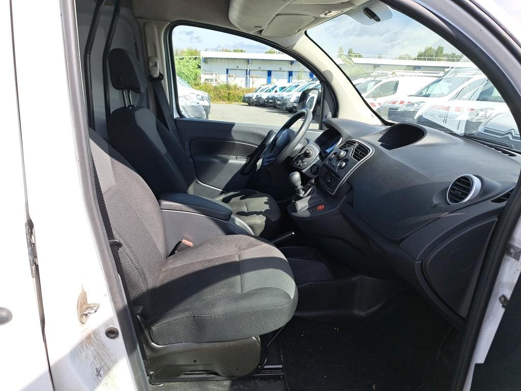 Renault Kangoo Fourgon avec Siège bébé