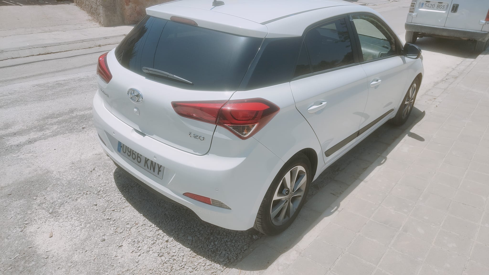 Hyundai i20 con Aire acondicionado