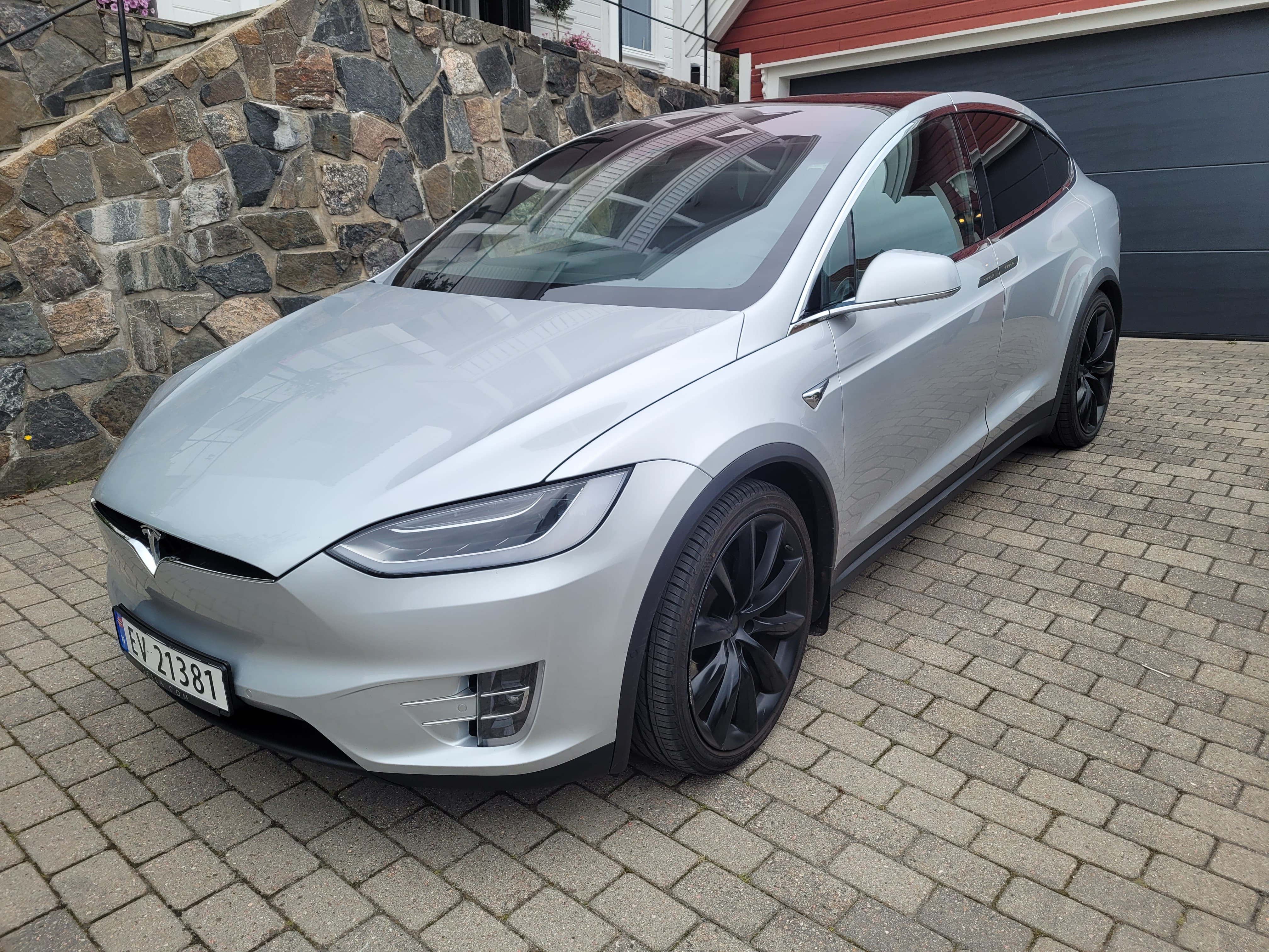 Tesla Model X -7seter - 4x4 - Gratis Tesla supercharge - 75kwh, 2018, Elektrisk, automatisk, 7 seter