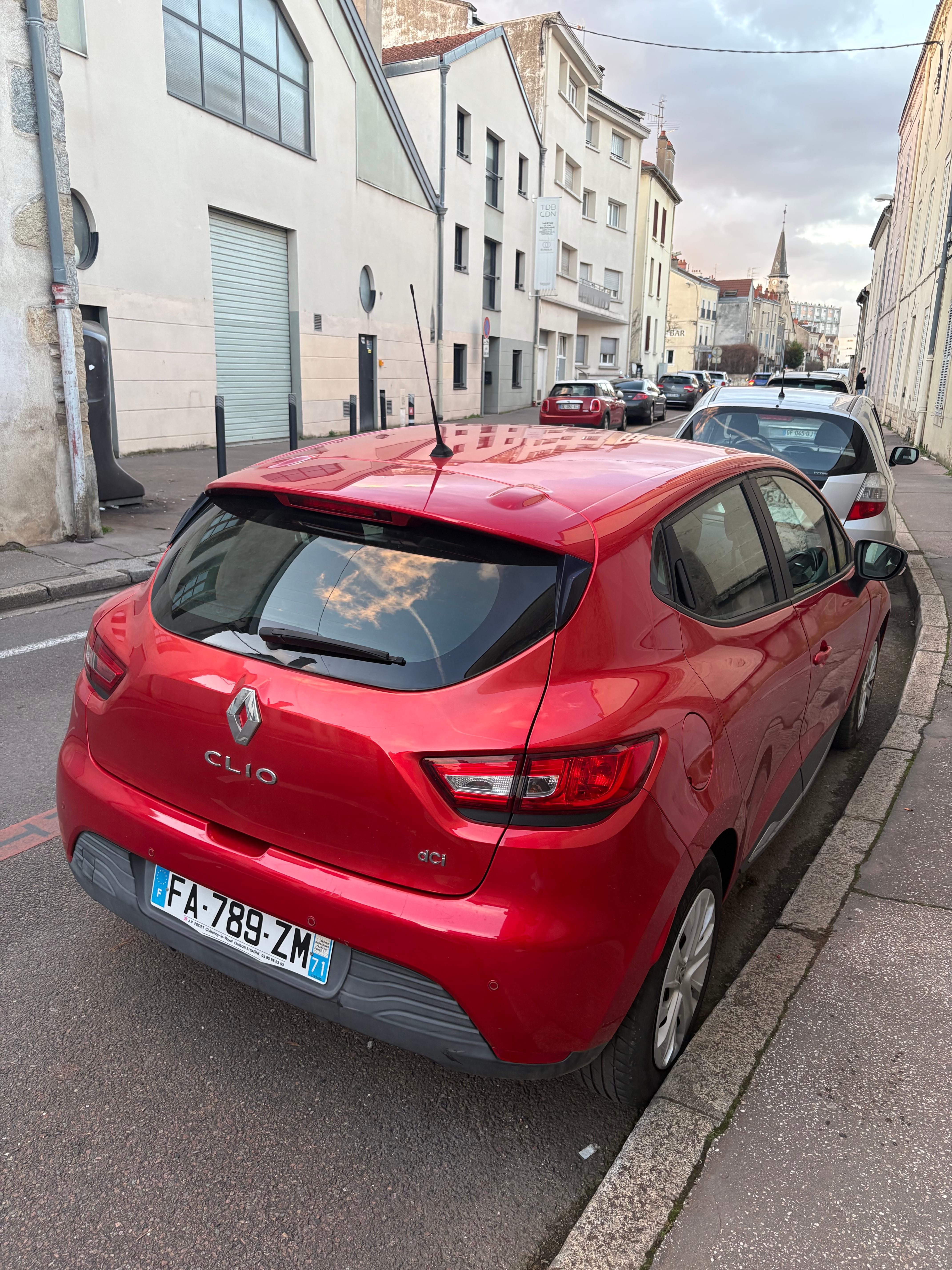 Renault Clio avec GPS