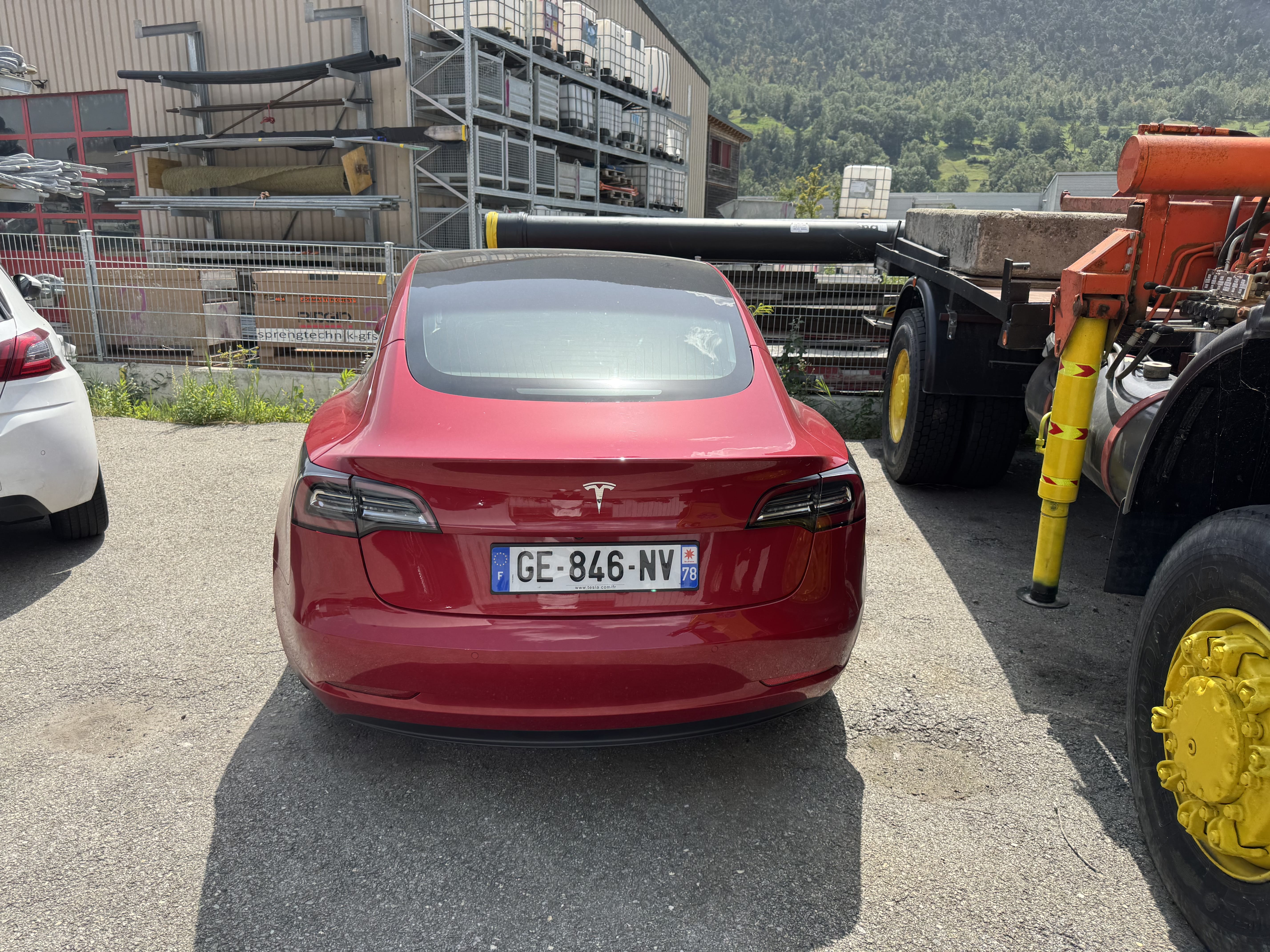Tesla Model 3 avec Caméra de recul