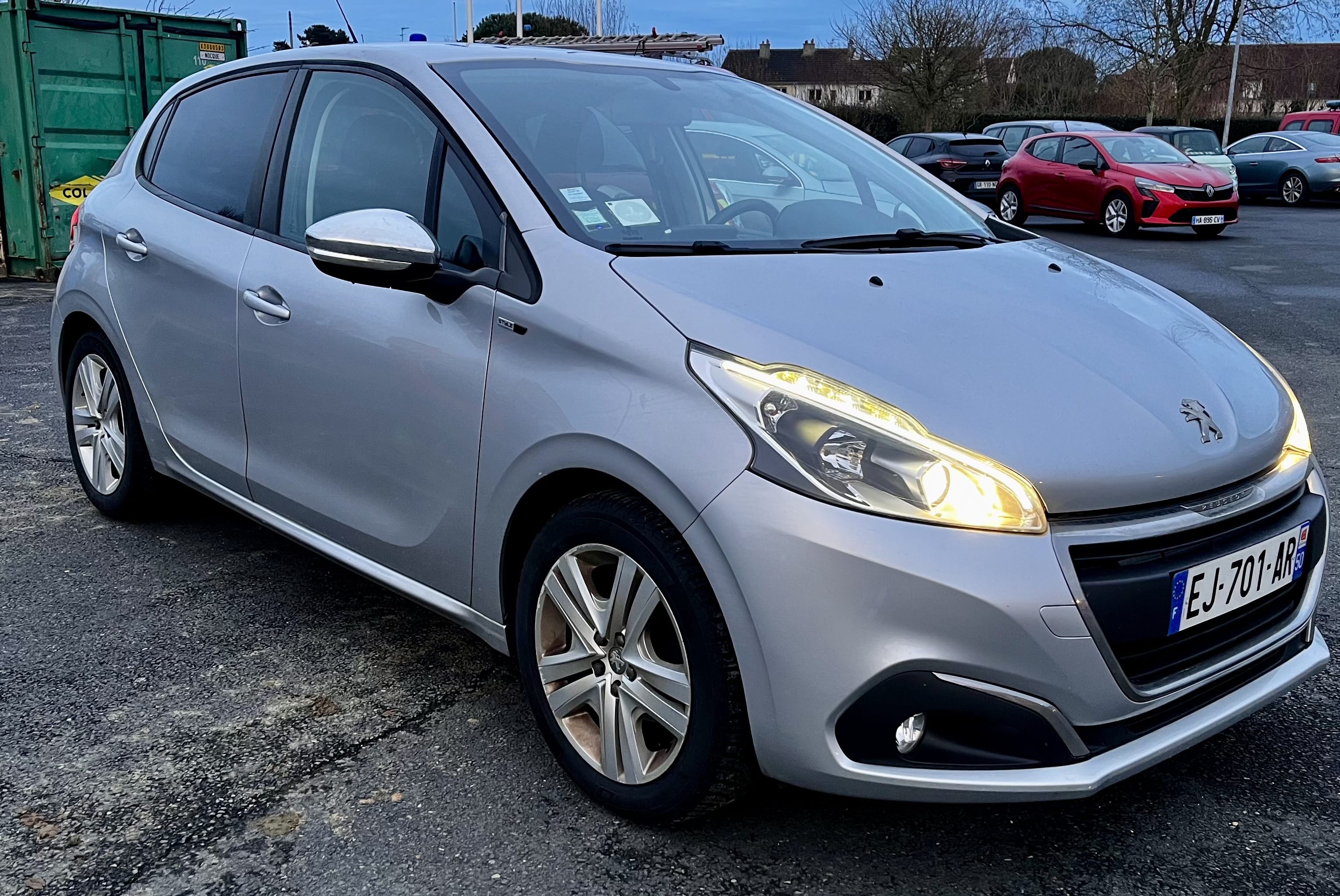 Peugeot 208 avec Climatisation