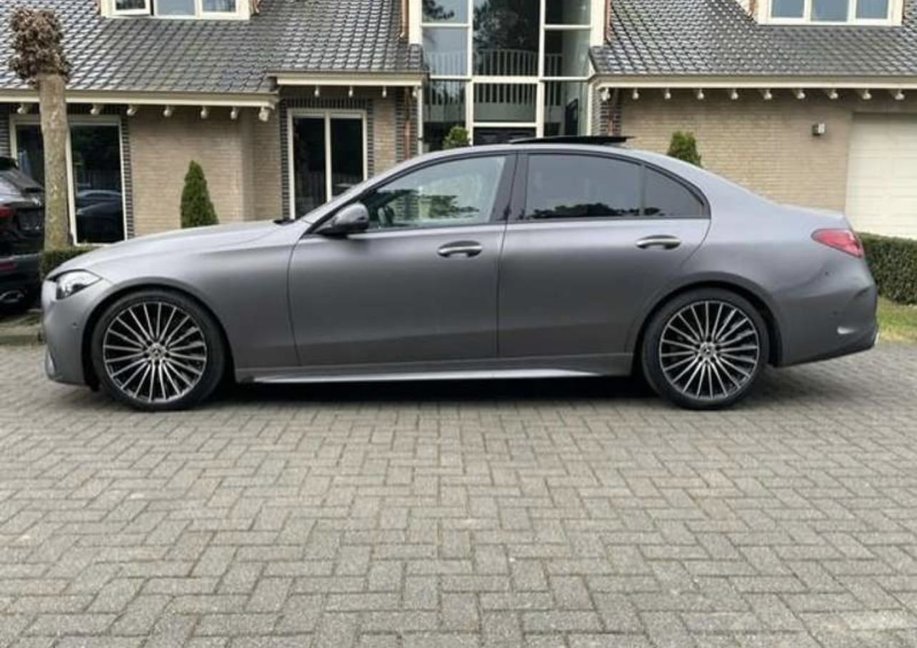 Mercedes-Benz Classe C avec Climatisation