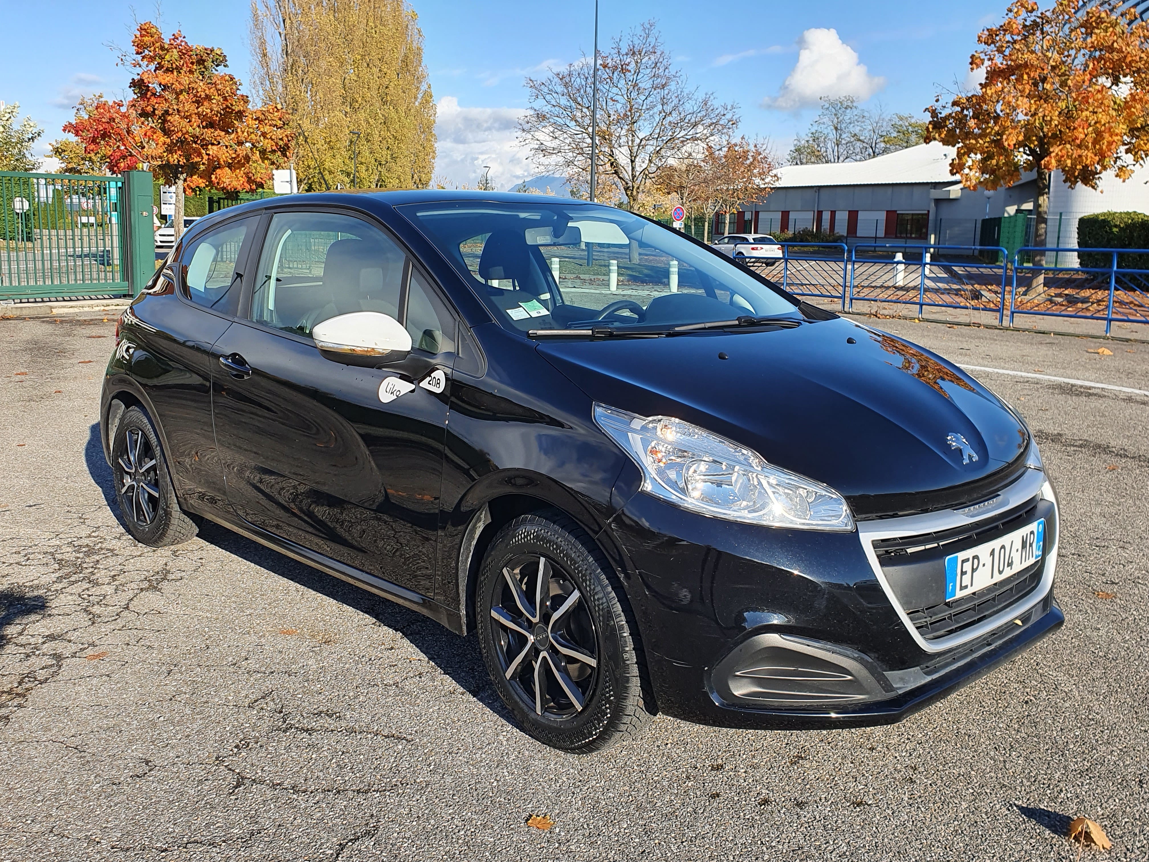 Peugeot 208, 2017, Essence 98