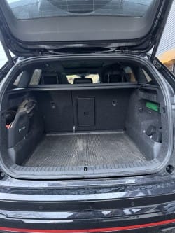 Skoda Enyaq RS med Cruisekontroll