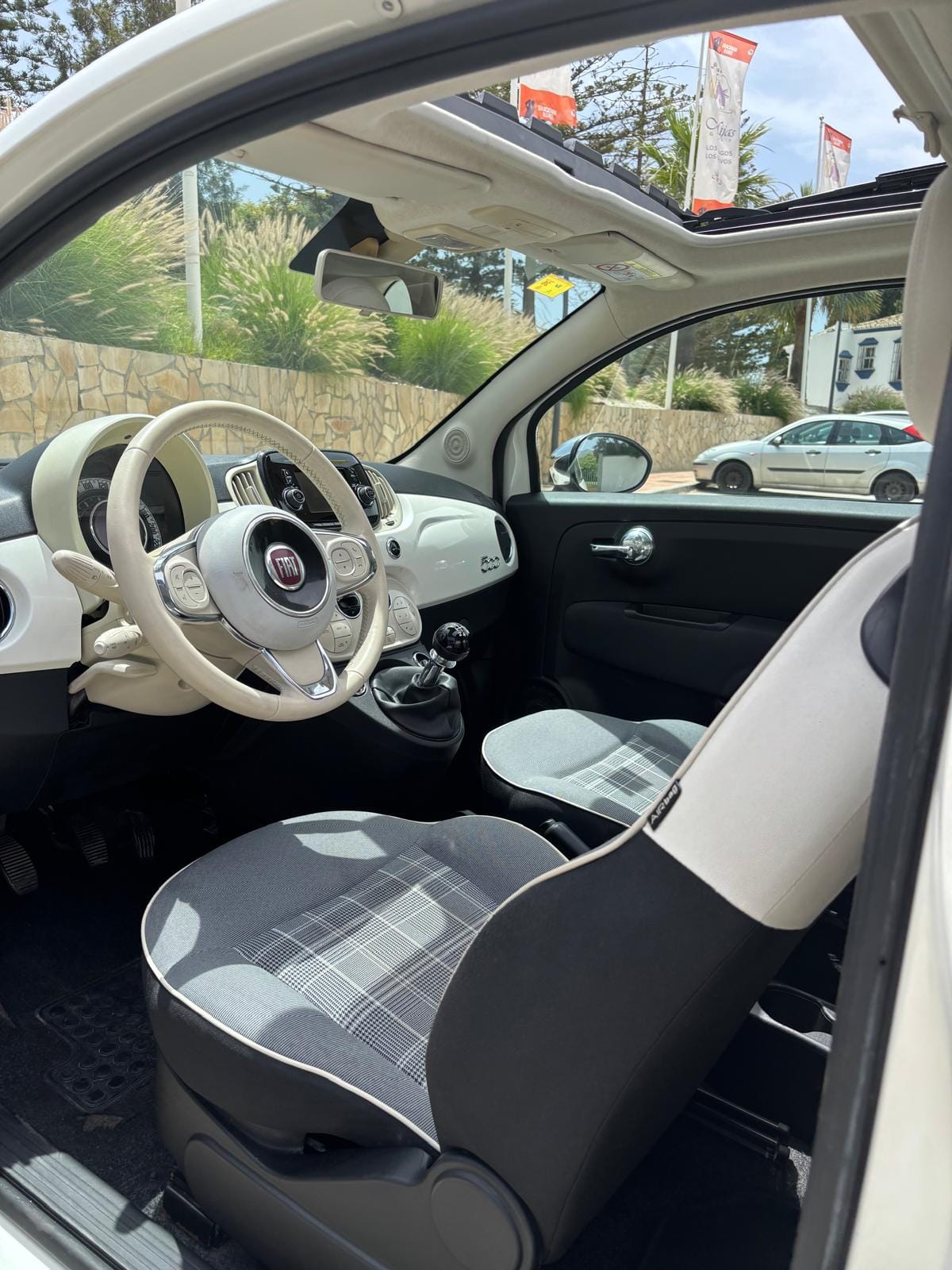 Fiat 500 with Cruise control