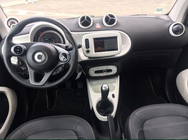 Smart Fortwo Coupé 71ch Prime (toutes options) avec Siège bébé