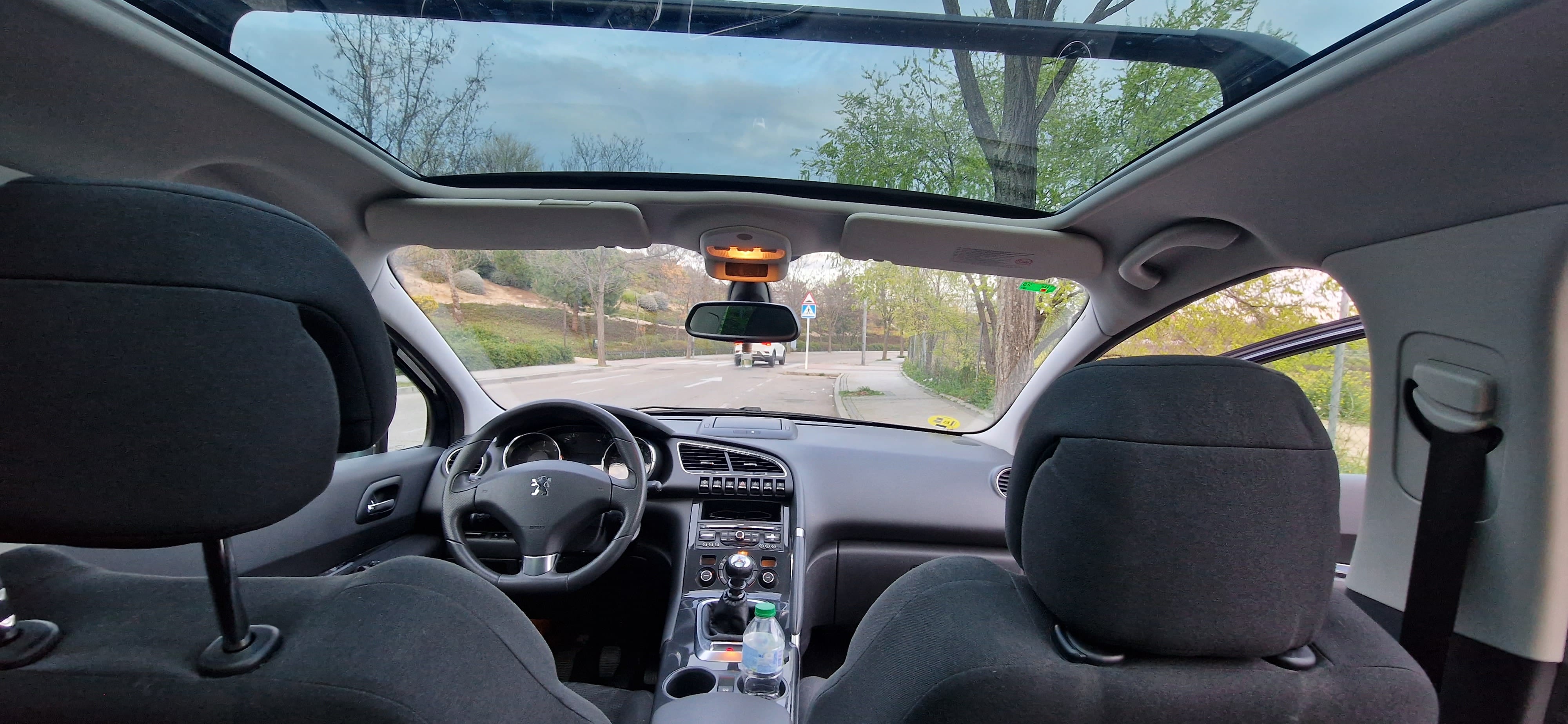 Peugeot 3008 2.0 HDI con Entrada de Audio/iPod