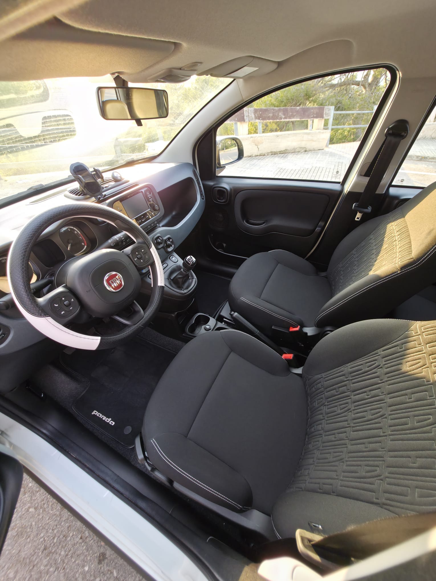 Fiat Panda Hybrid med USB ladeuttak