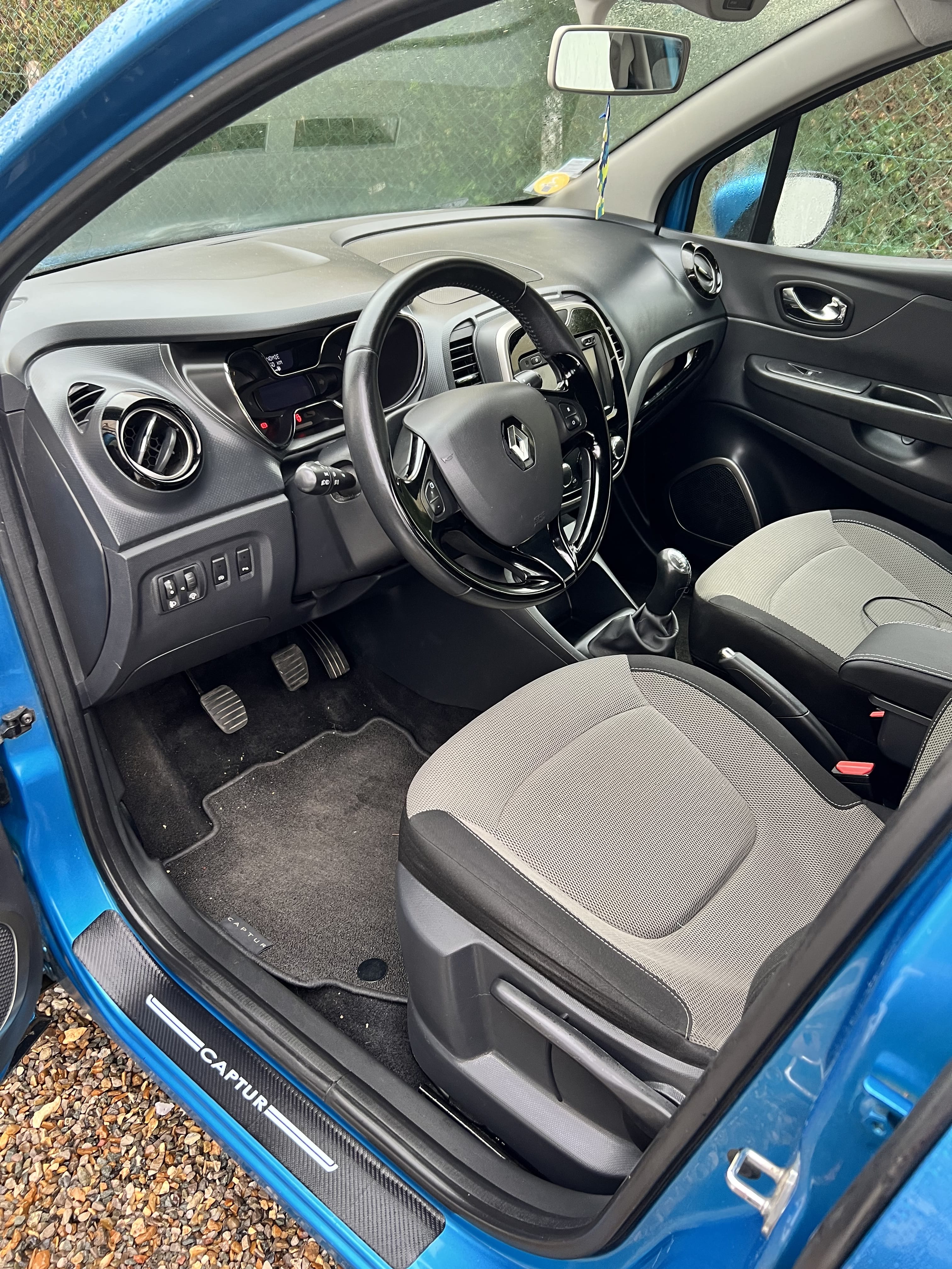 Renault Captur avec Entrée audio / iPod