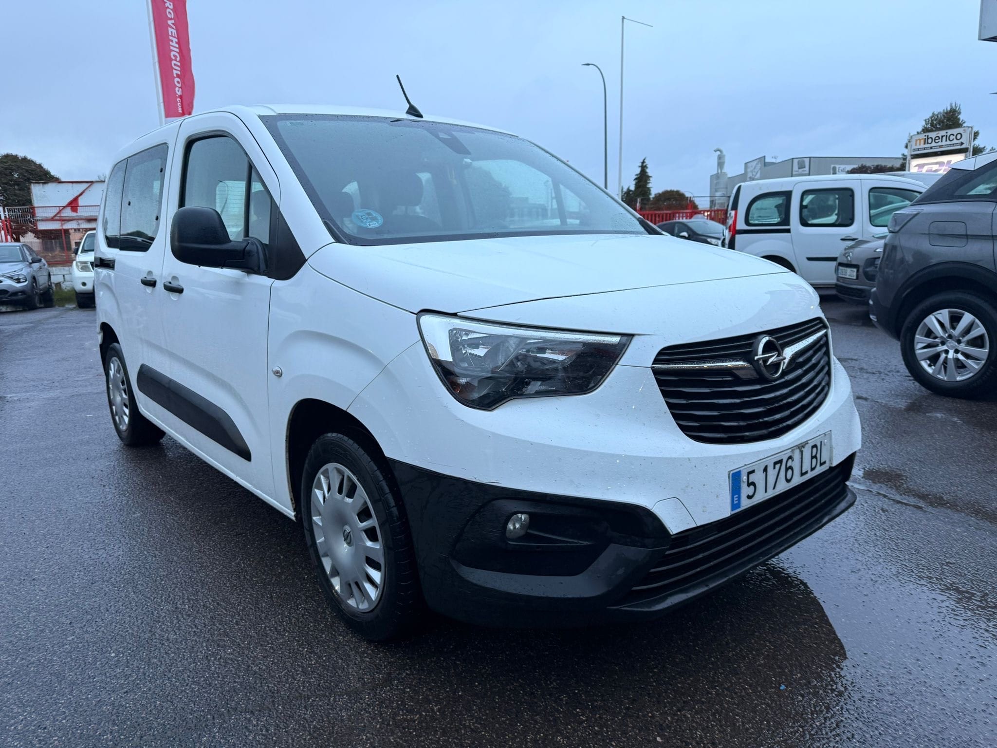 Opel Combo Life con Radio 