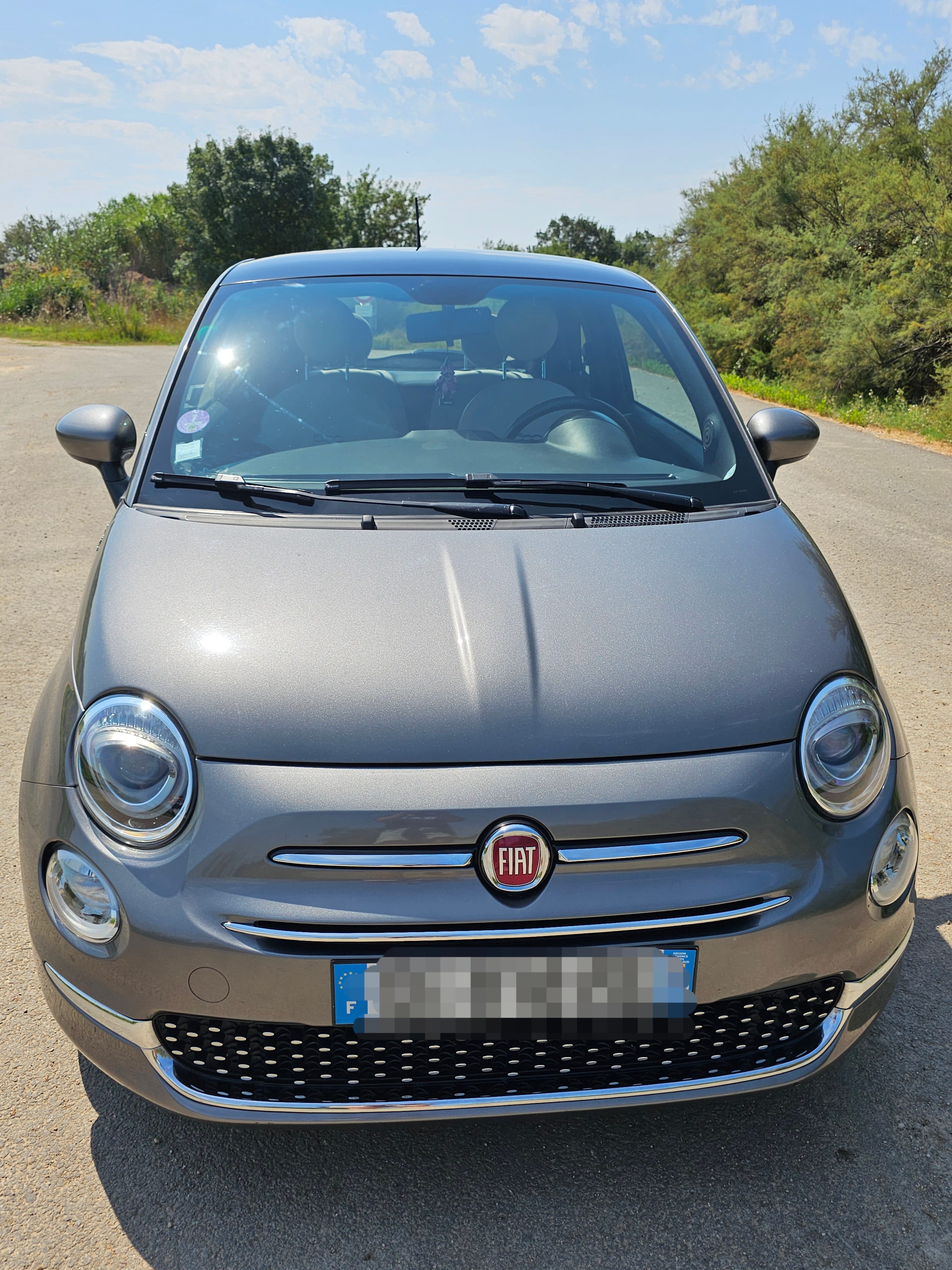 Fiat 500 Hybride 1.0 GSE Hybrid (Firefly) 70 ch - micro-hybridation 12 V avec Audio Bluetooth