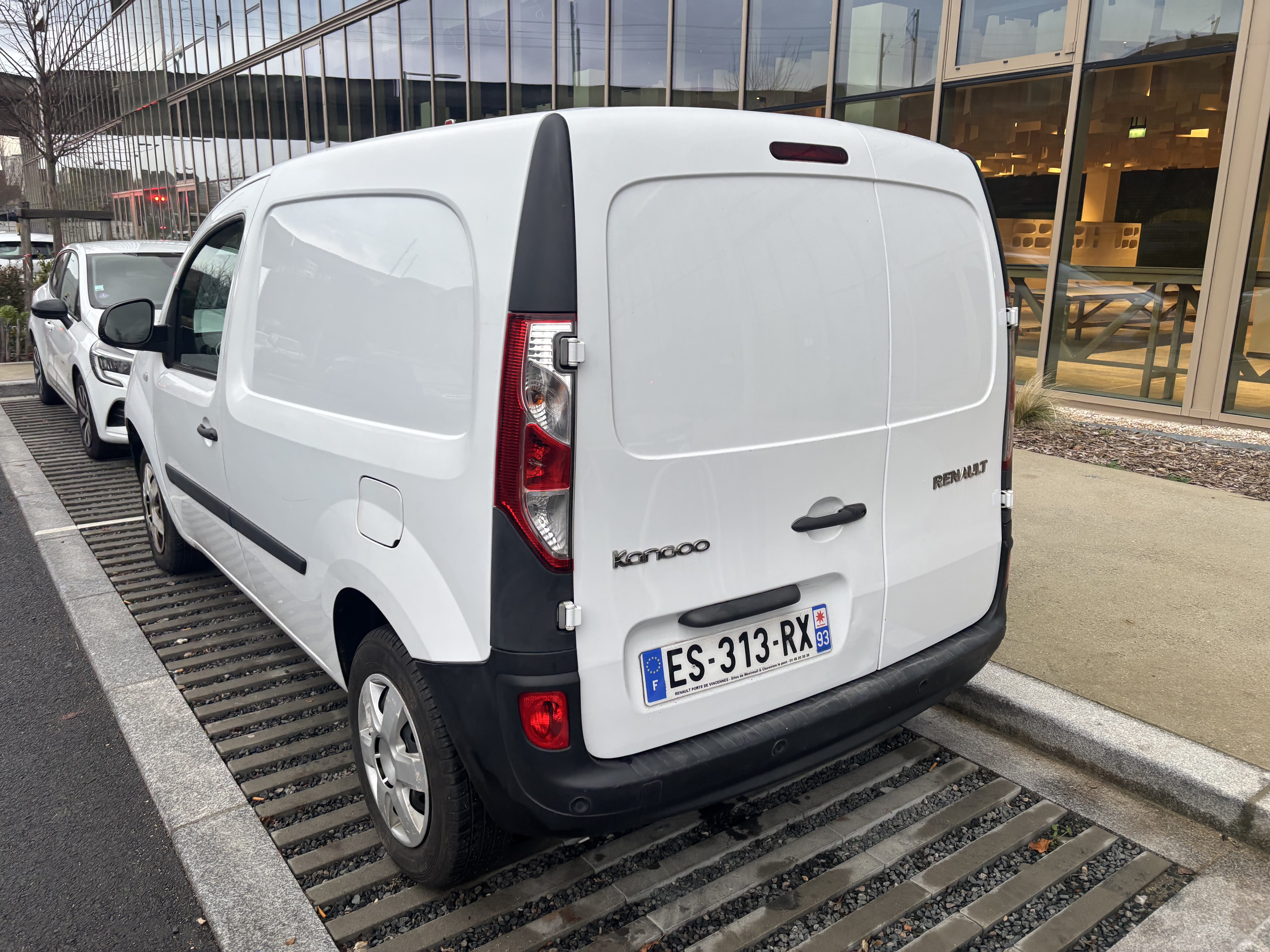 Renault Kangoo Express 1.5L DCi avec GPS