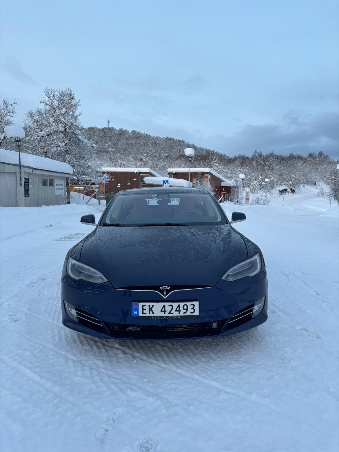 Tesla Model S met Vierwielaandrijving