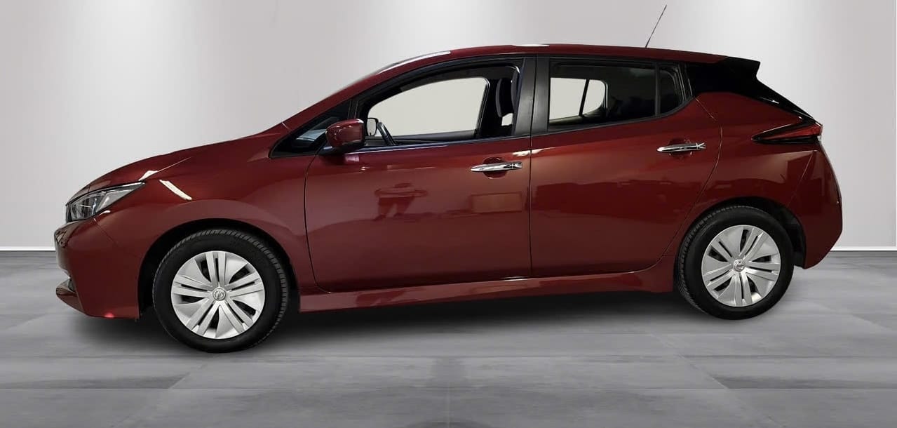 Nissan Leaf with Air conditioning