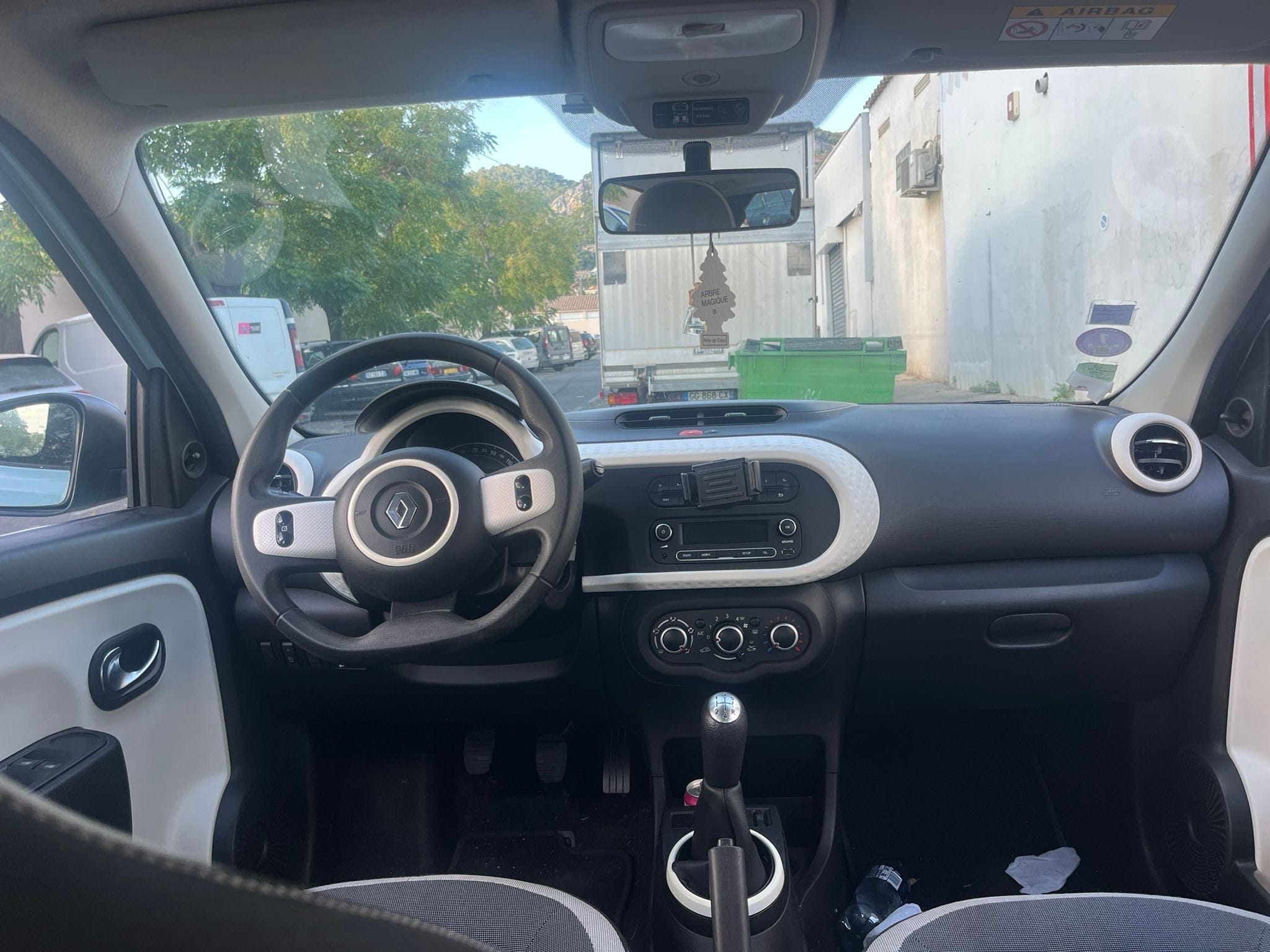 Renault Twingo III avec Régulateur de vitesse