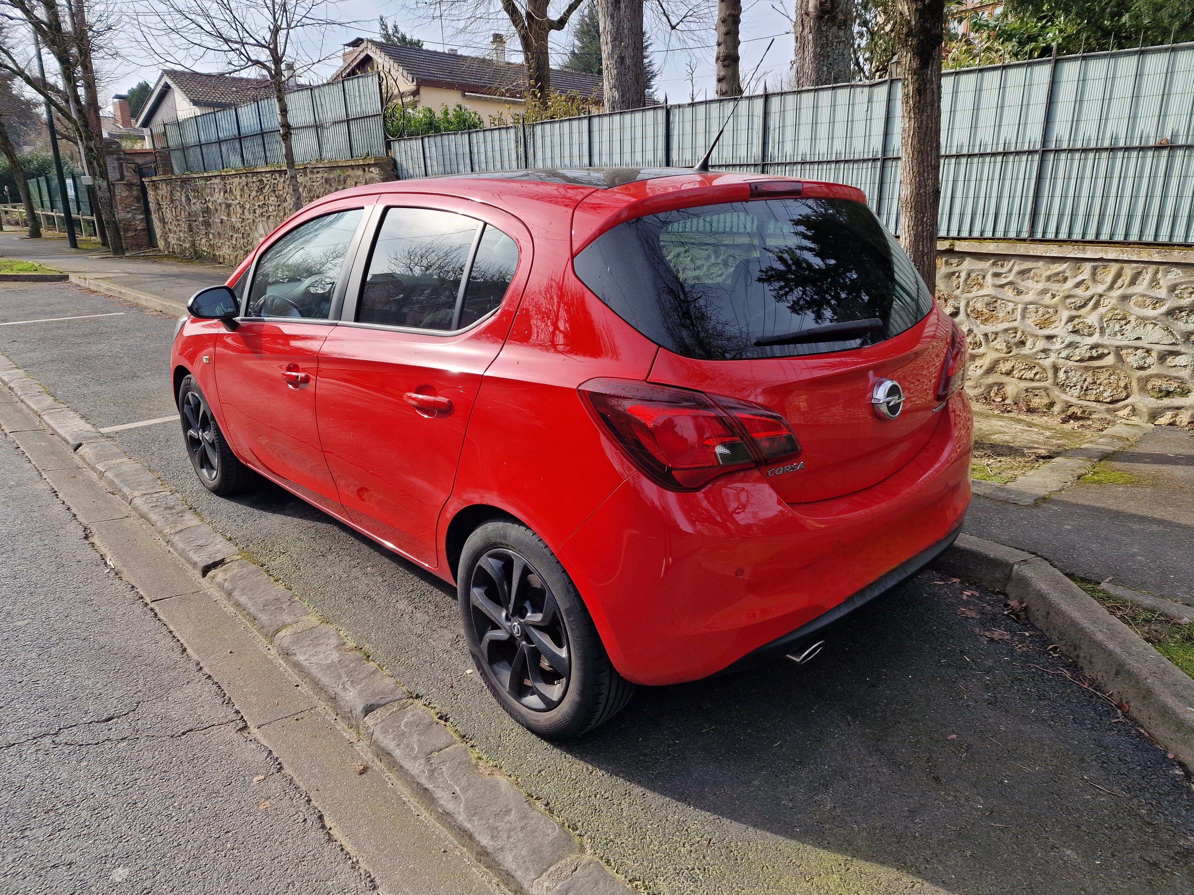 Opel Corsa avec Régulateur de vitesse
