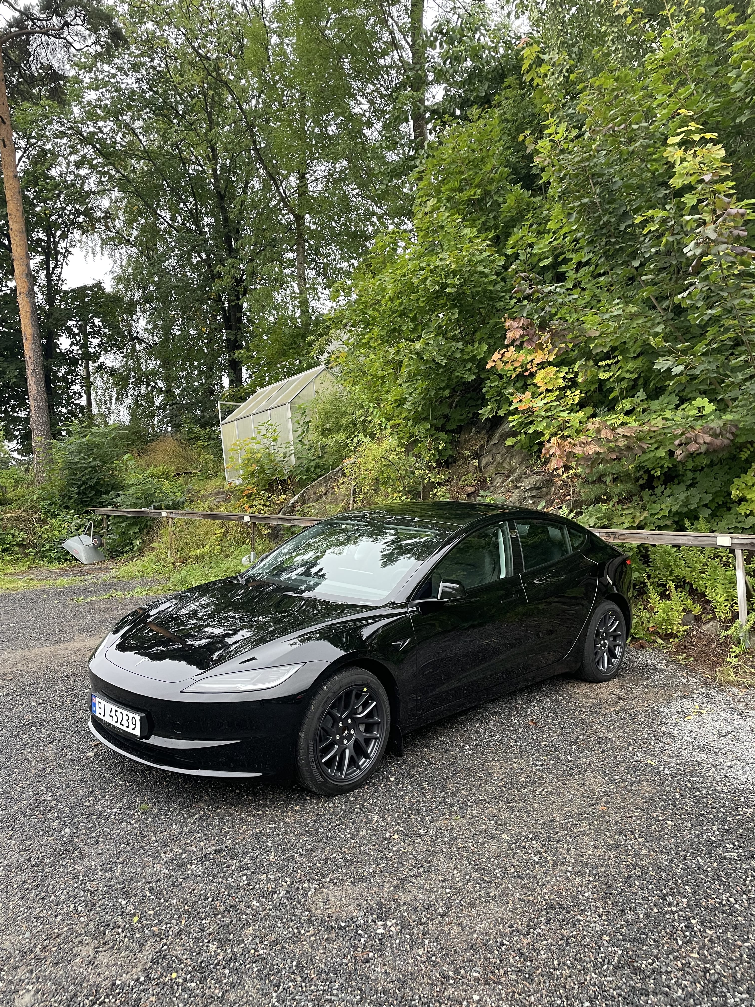 Tesla Model 3 Standard Range, 2024, Elektrisk, automatisk