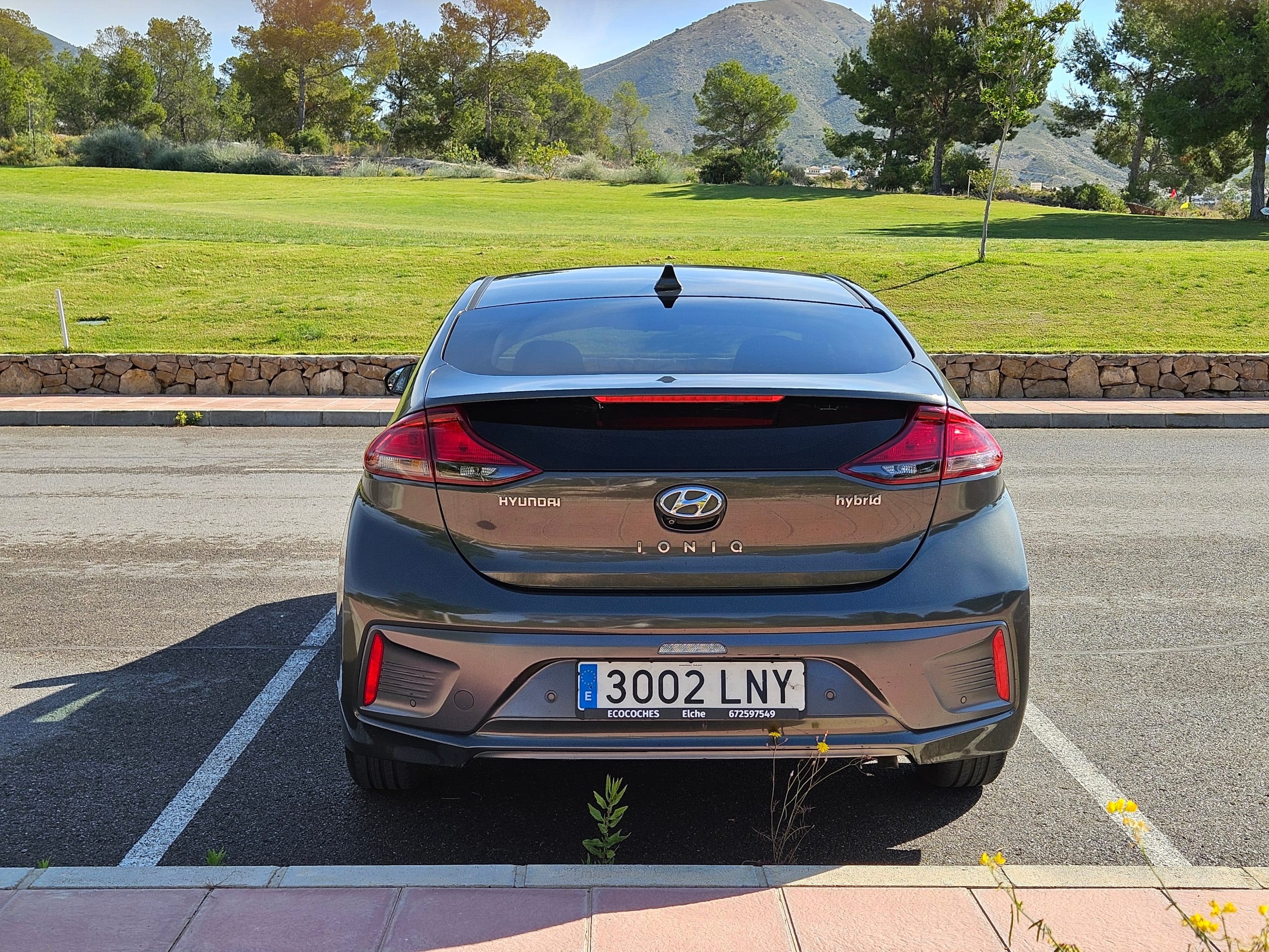Hyundai Ioniq con Cámara de marcha atrás