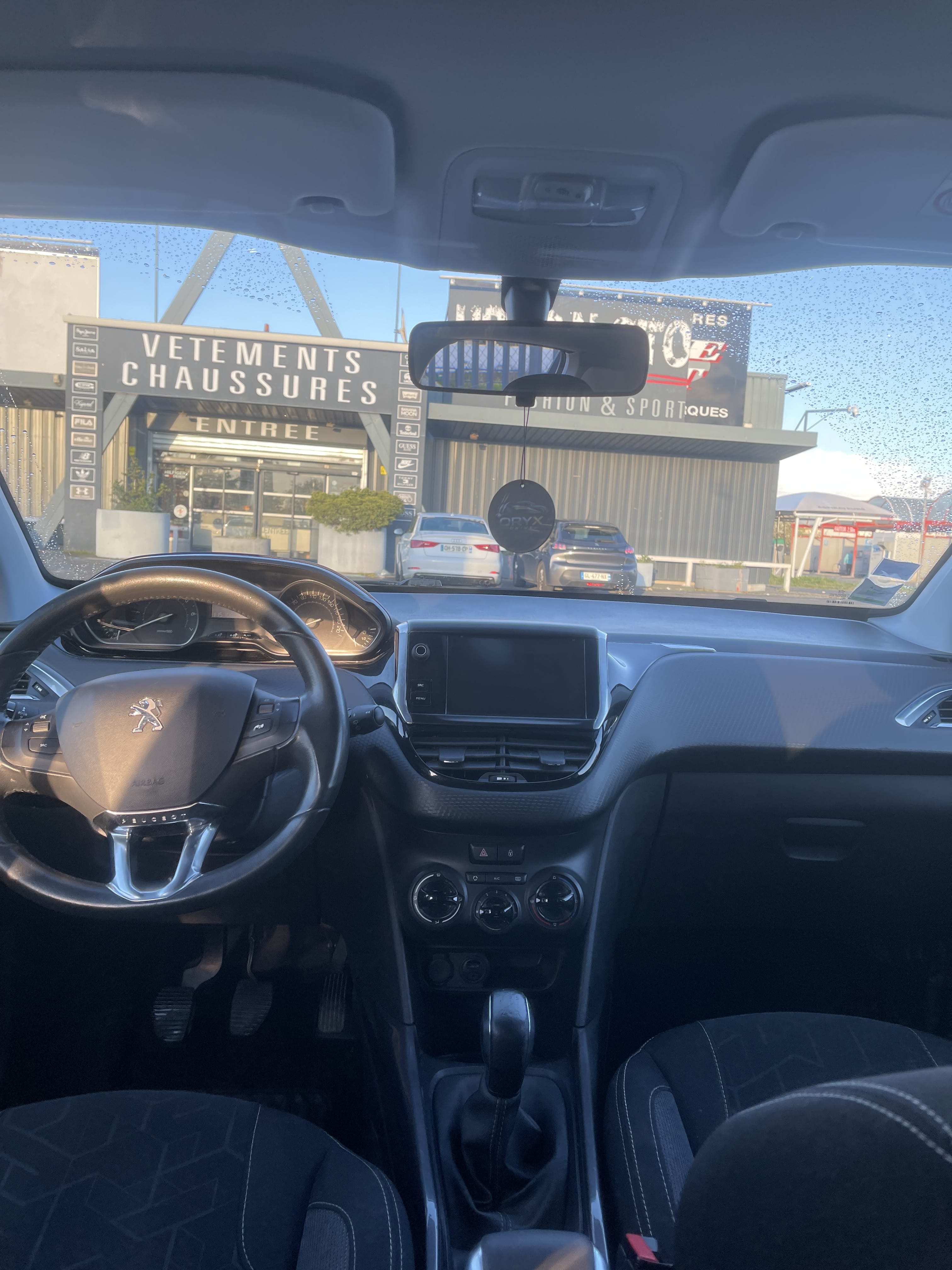 Peugeot 2008 avec Audio Bluetooth