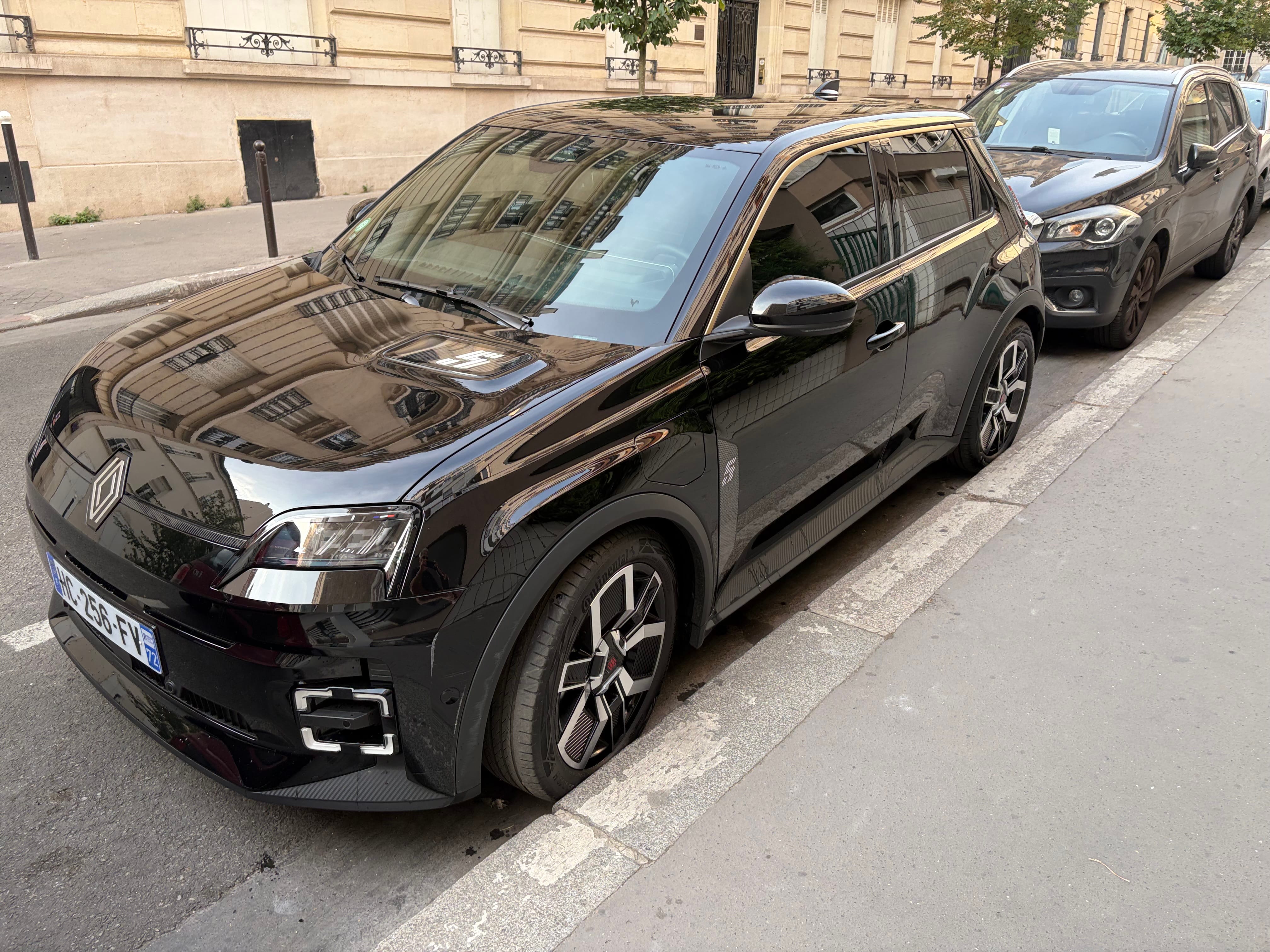 Renault 5 E-Tech, 2025, Electric, automatic