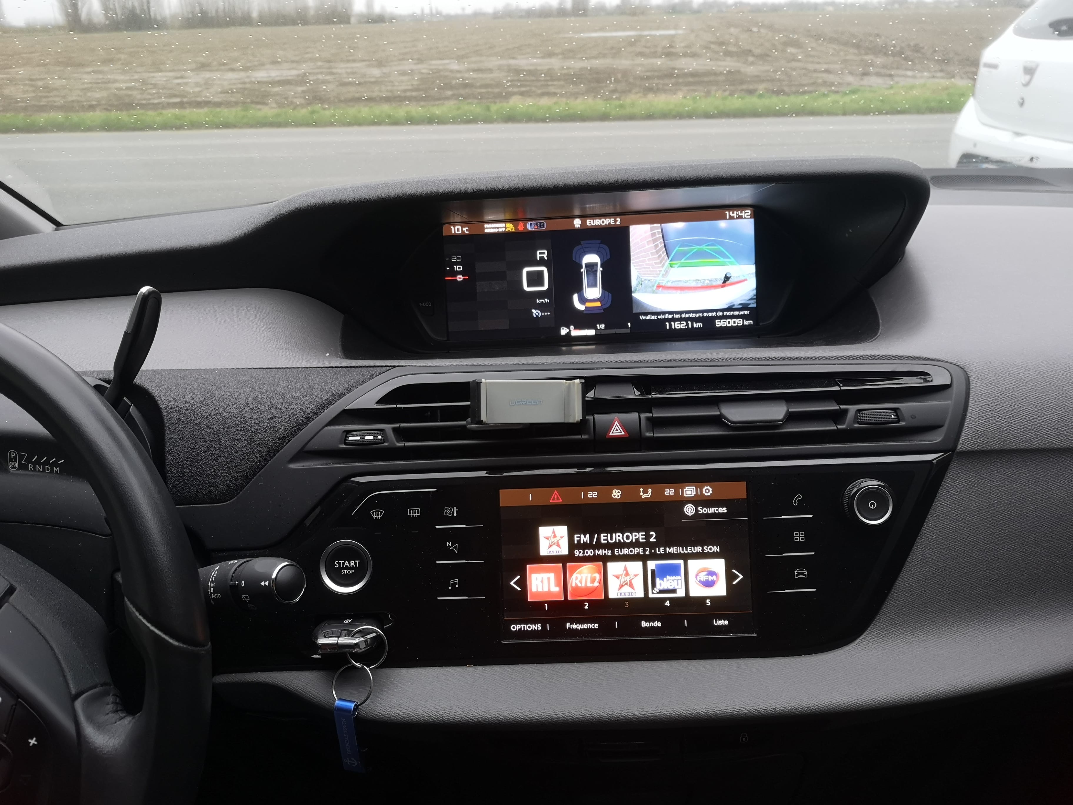 Citroen C4 Spacetourer avec Siège bébé