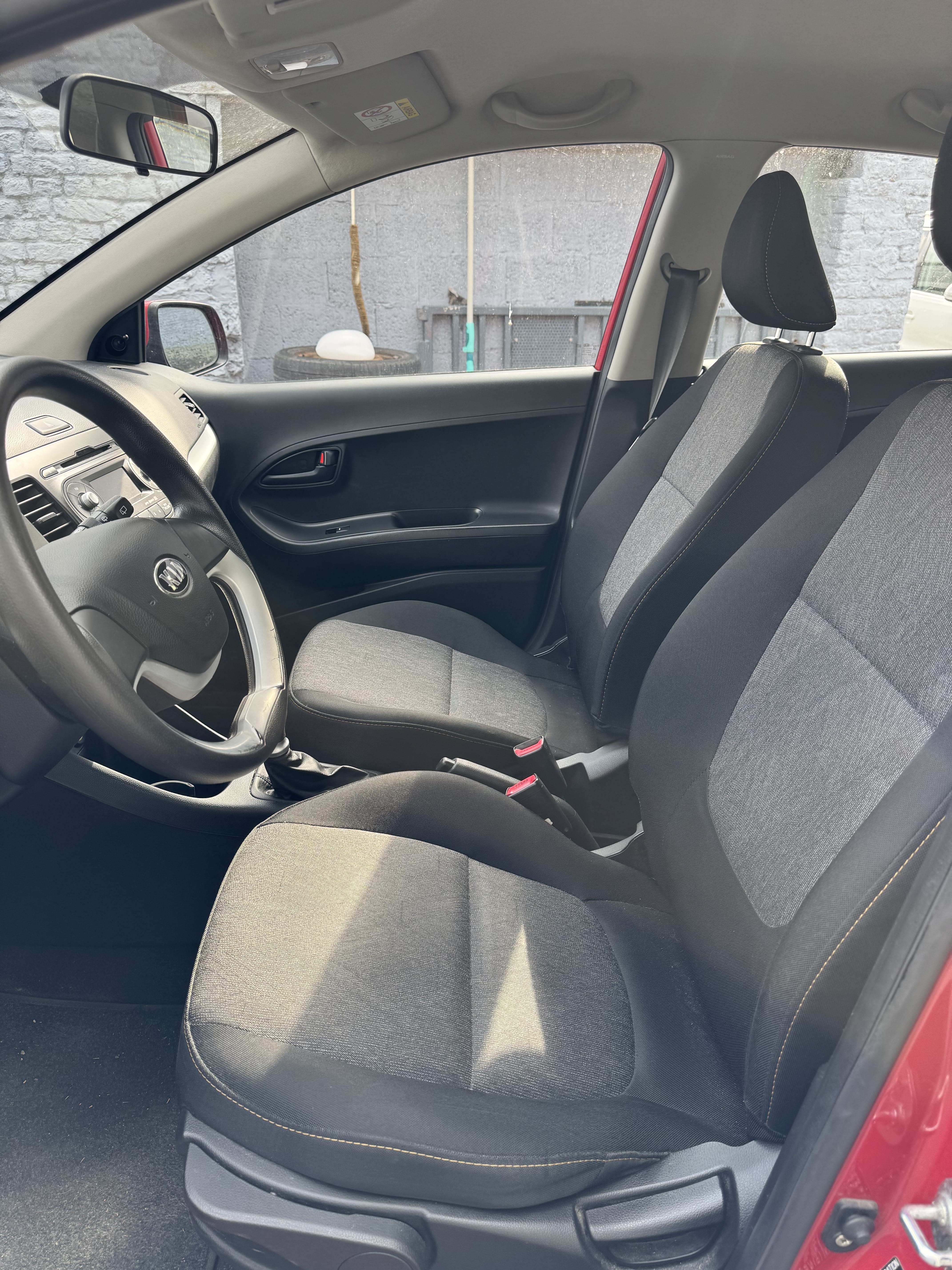 Kia Picanto 1.0 Essence Airport