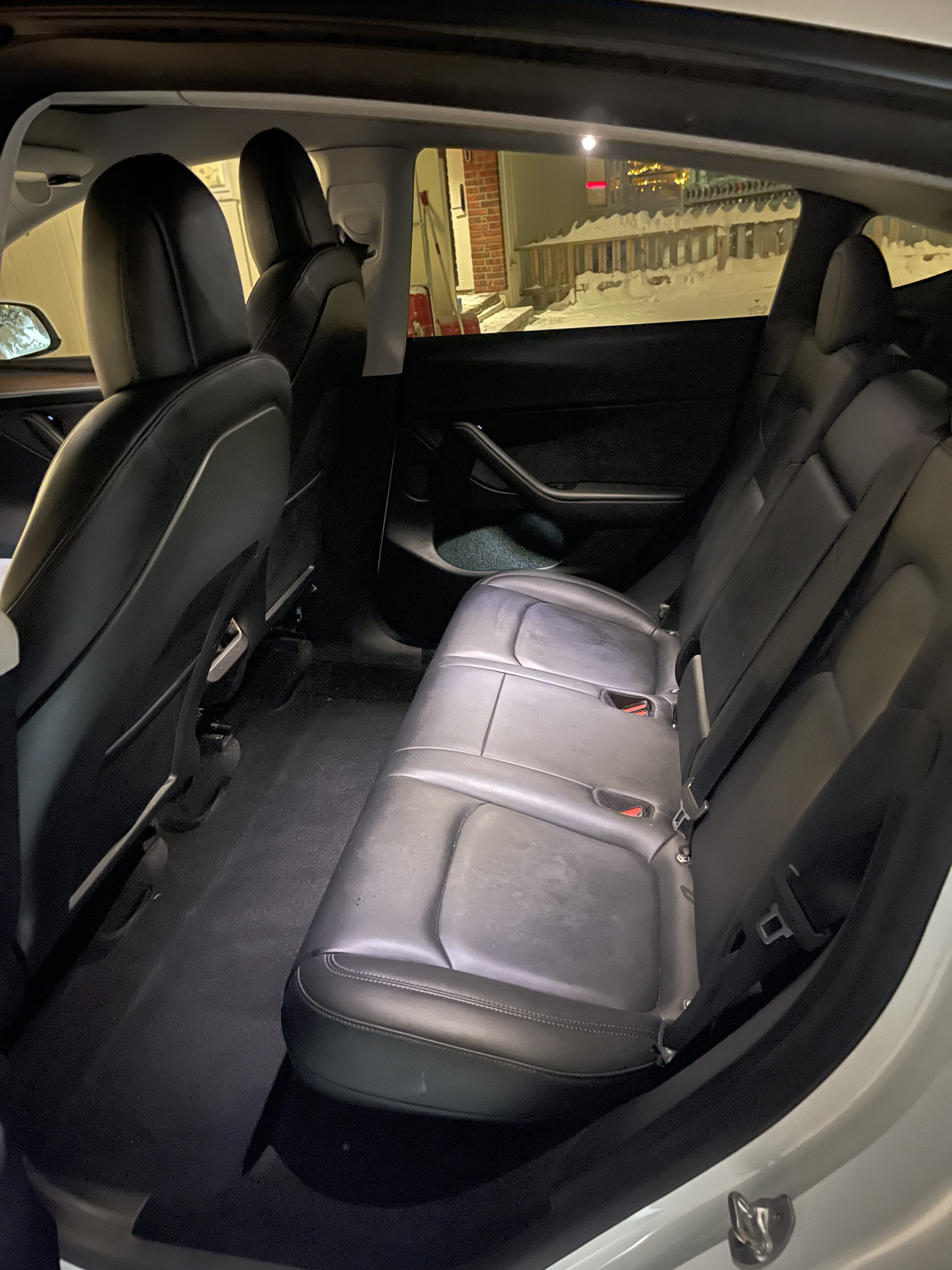 Tesla Model Y Long Range med Firehjulstrekk