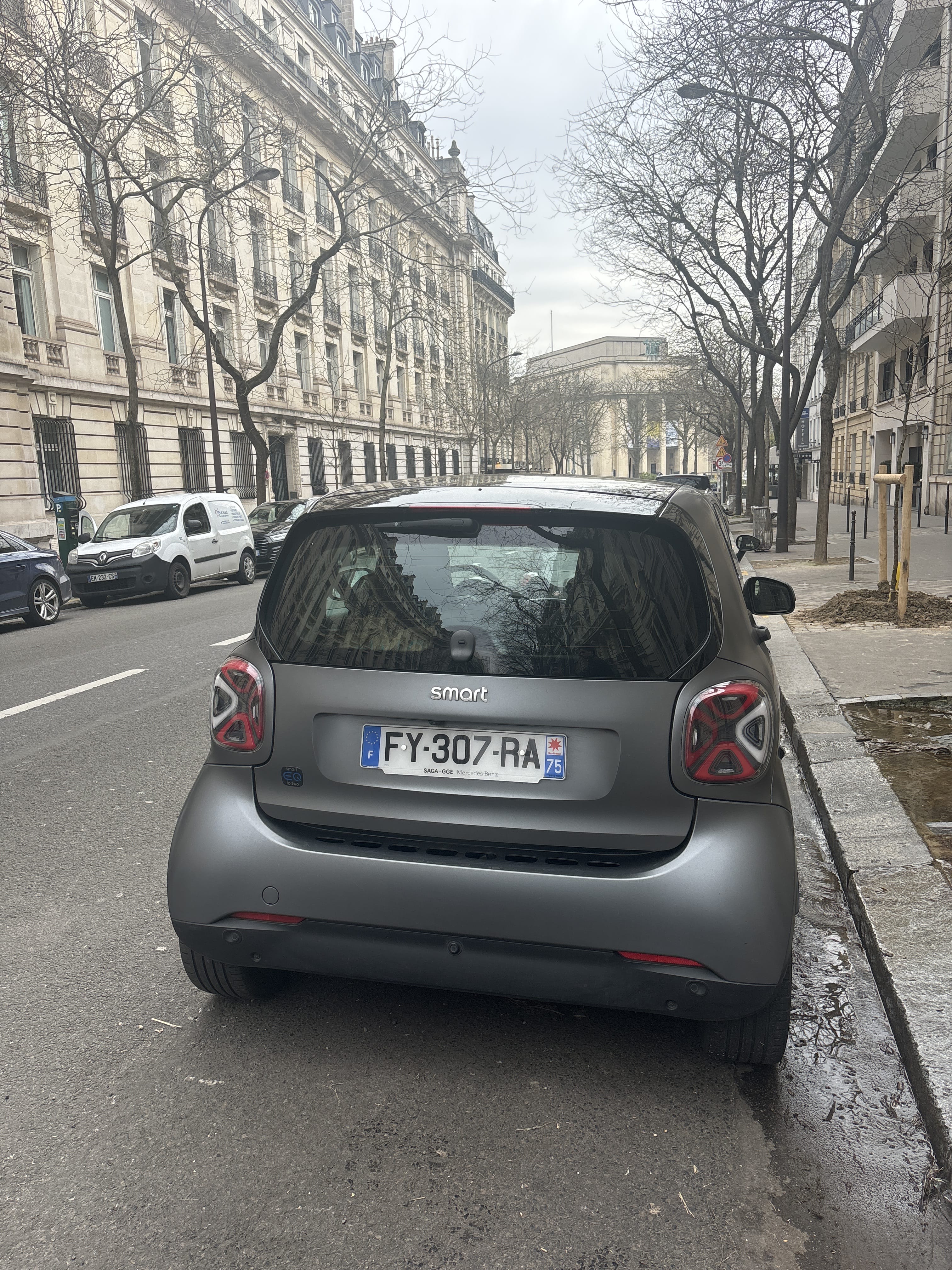 Smart Fortwo Electric Drive mit Navigationsgerät