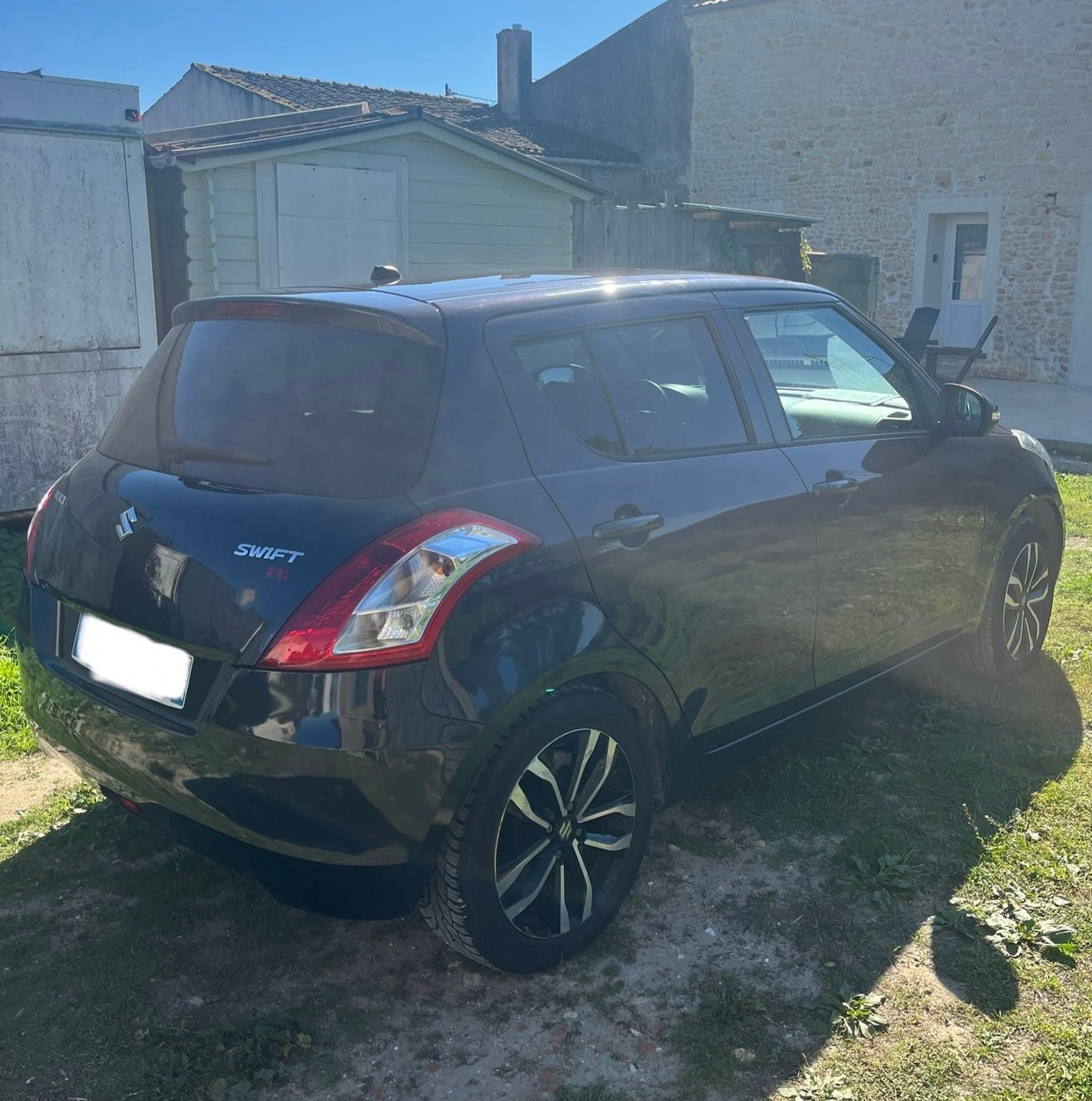 Suzuki Swift avec Climatisation