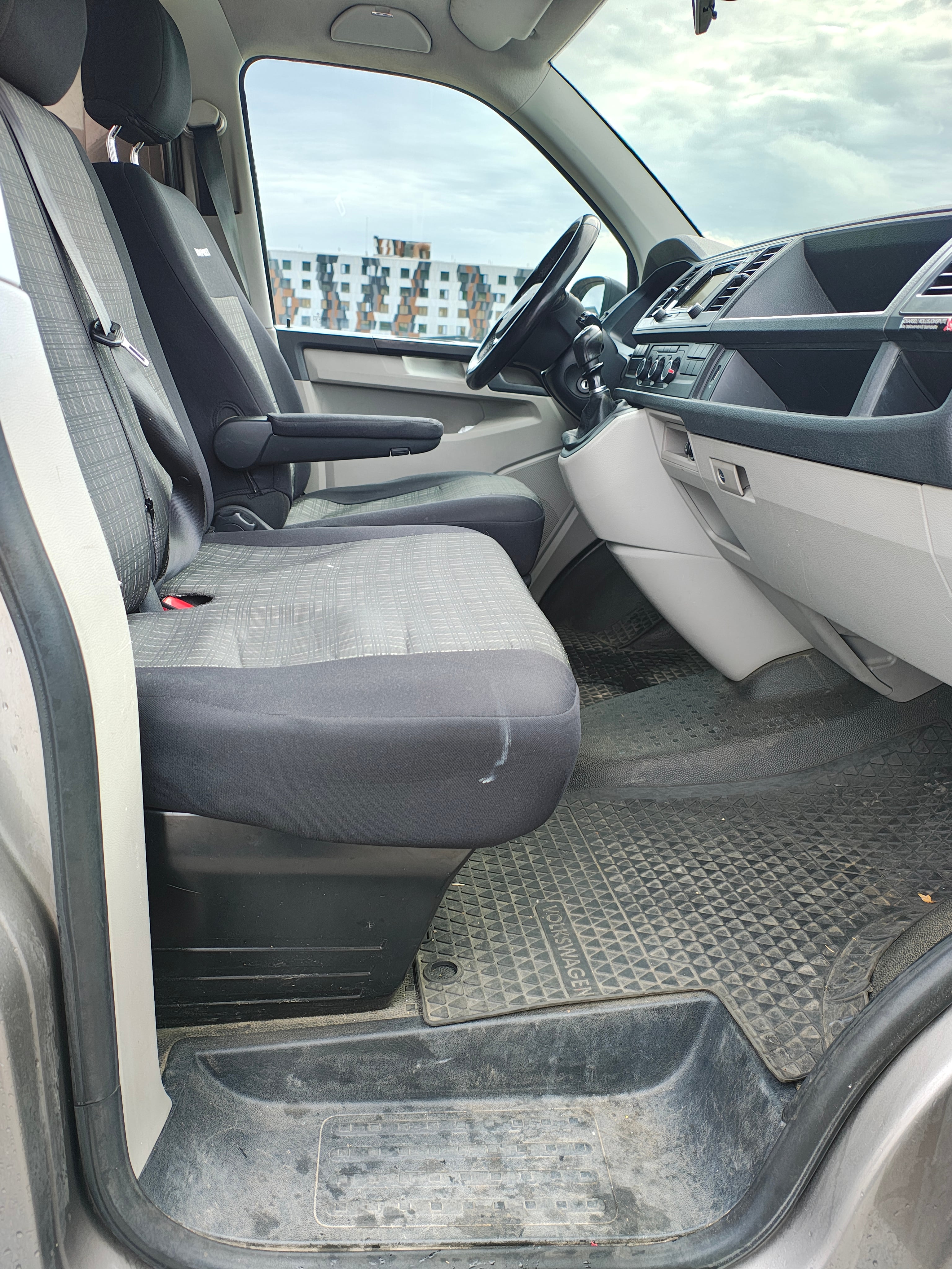 Volkswagen Transporter med Bilradio