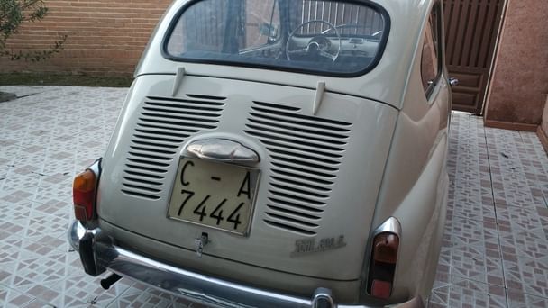 Seat 600