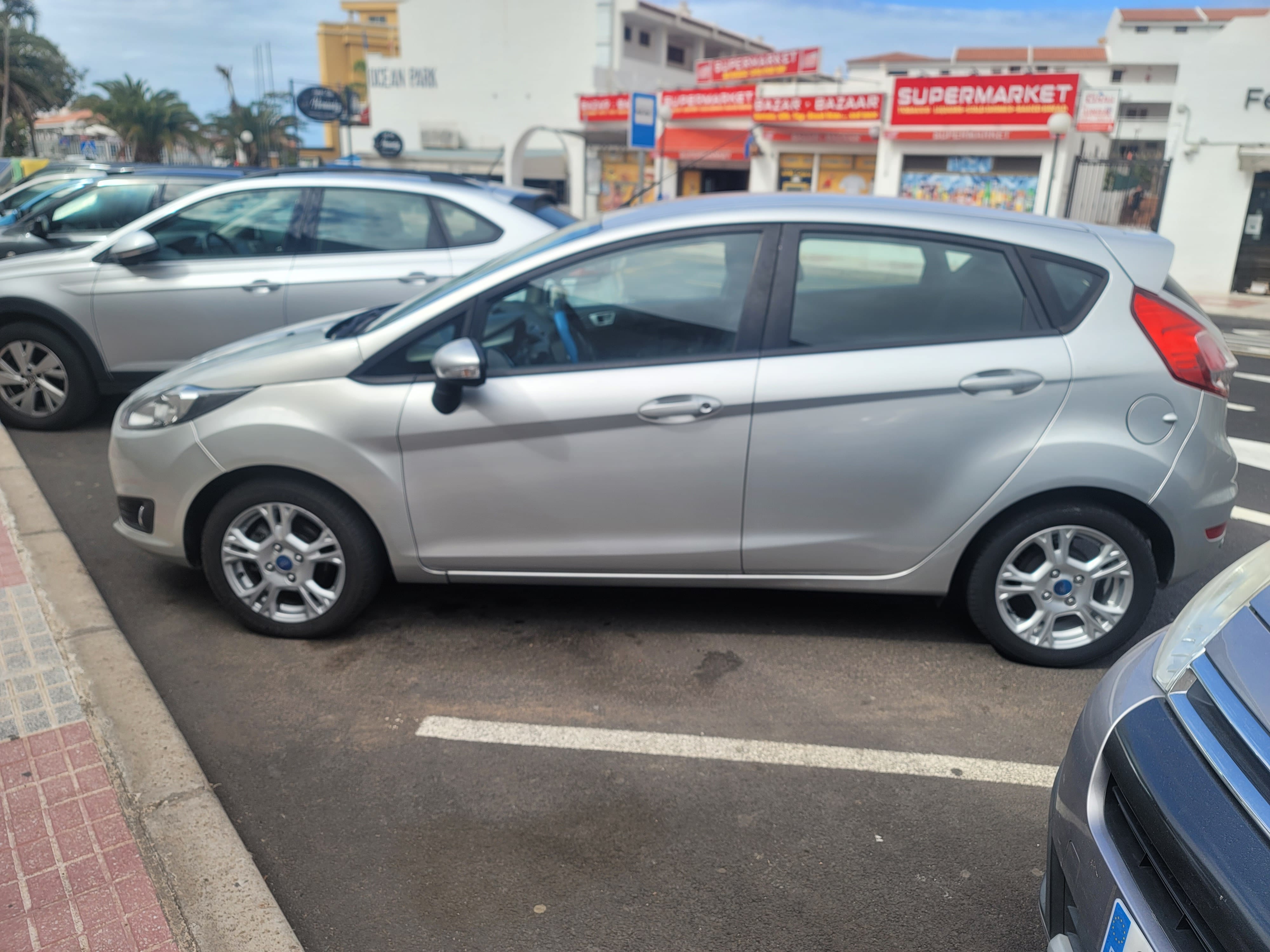 Ford Fiesta con Aire acondicionado