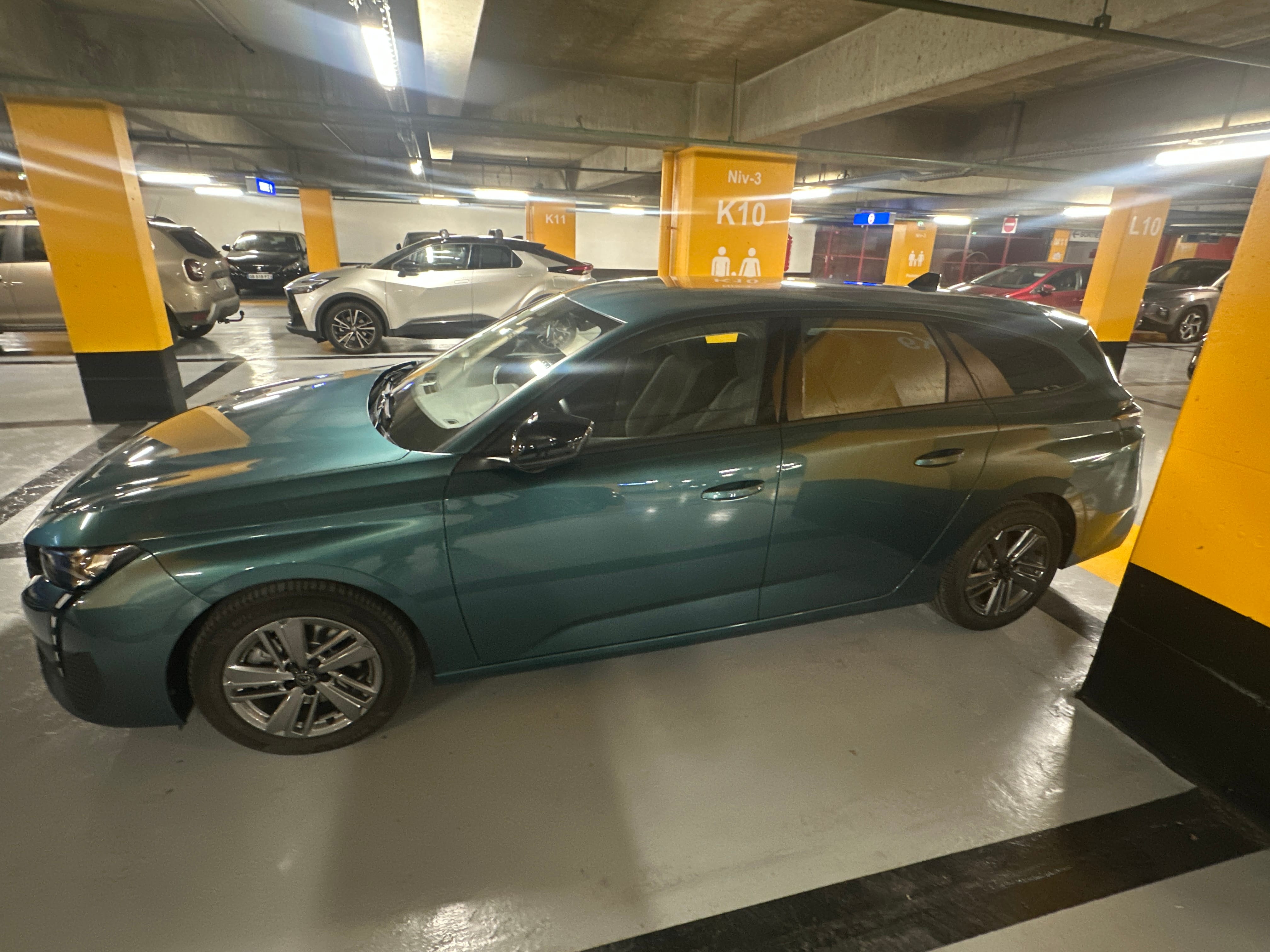 Peugeot 308 SW avec Climatisation