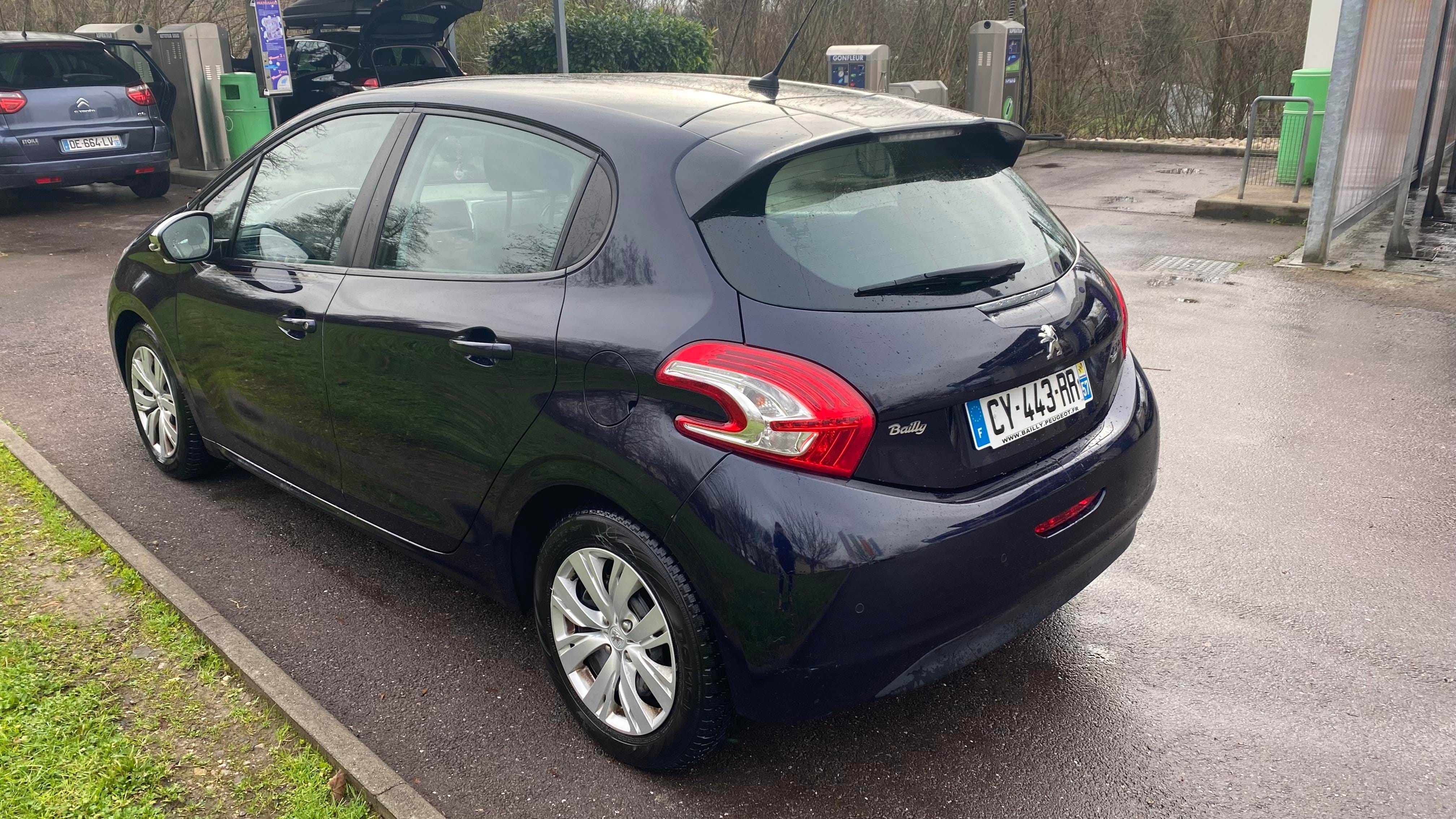 Peugeot 208 avec Régulateur de vitesse