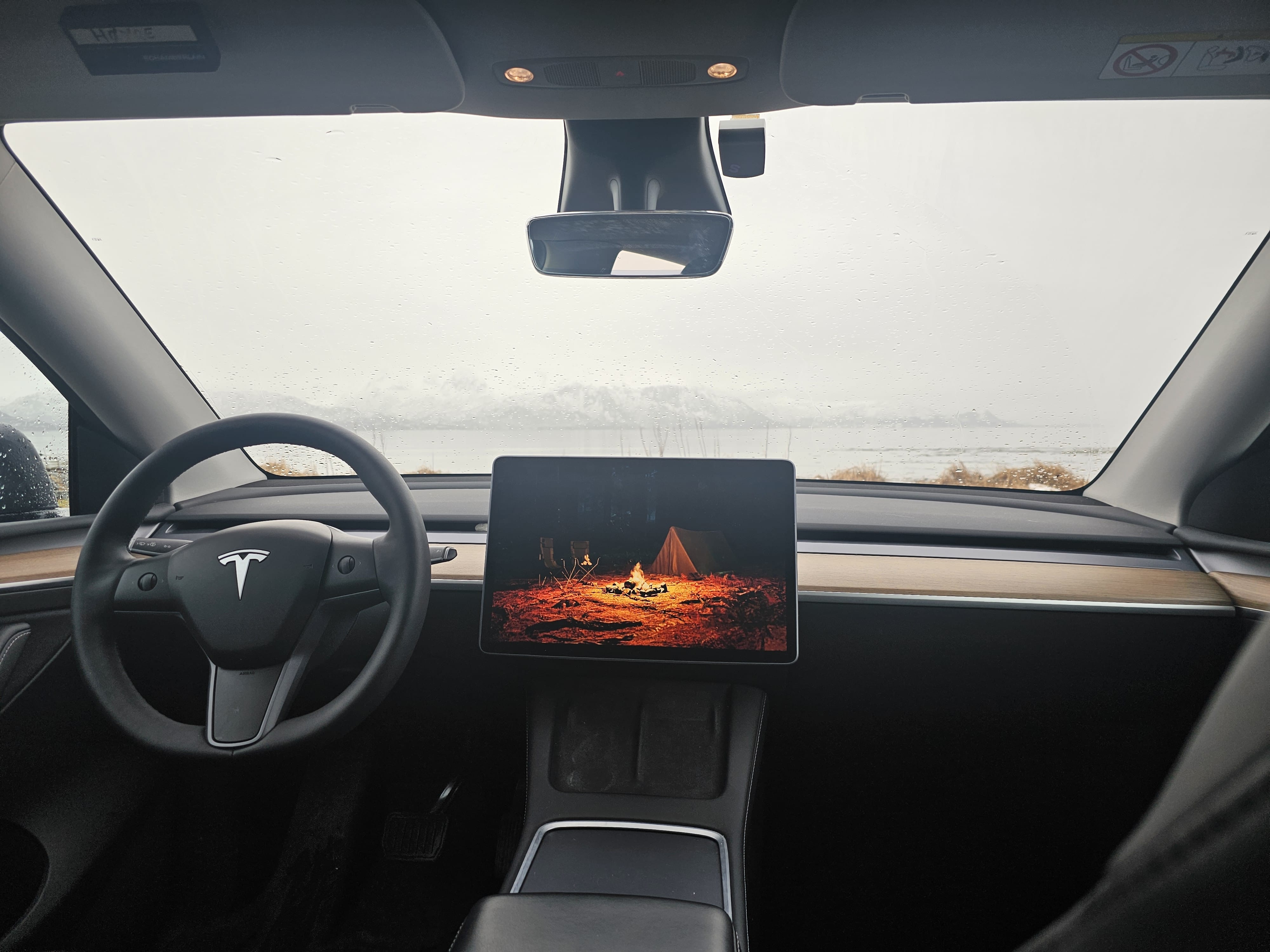 Tesla Model Y Long Range med Cruisekontroll