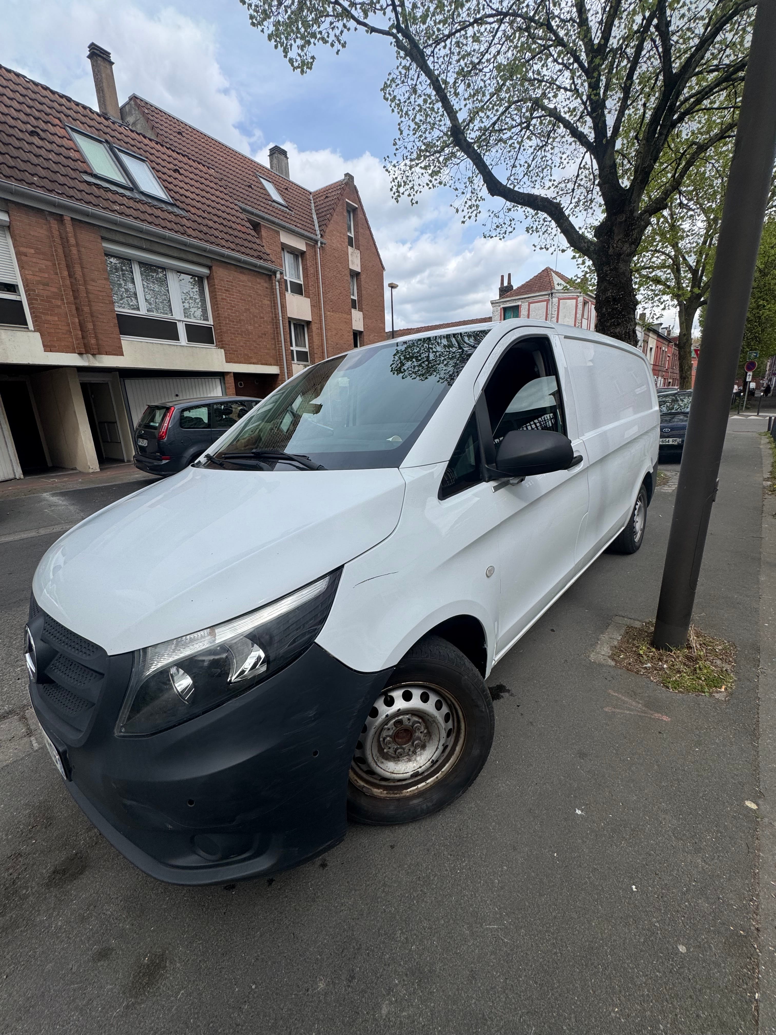 Mercedes-Benz Vito avec GPS