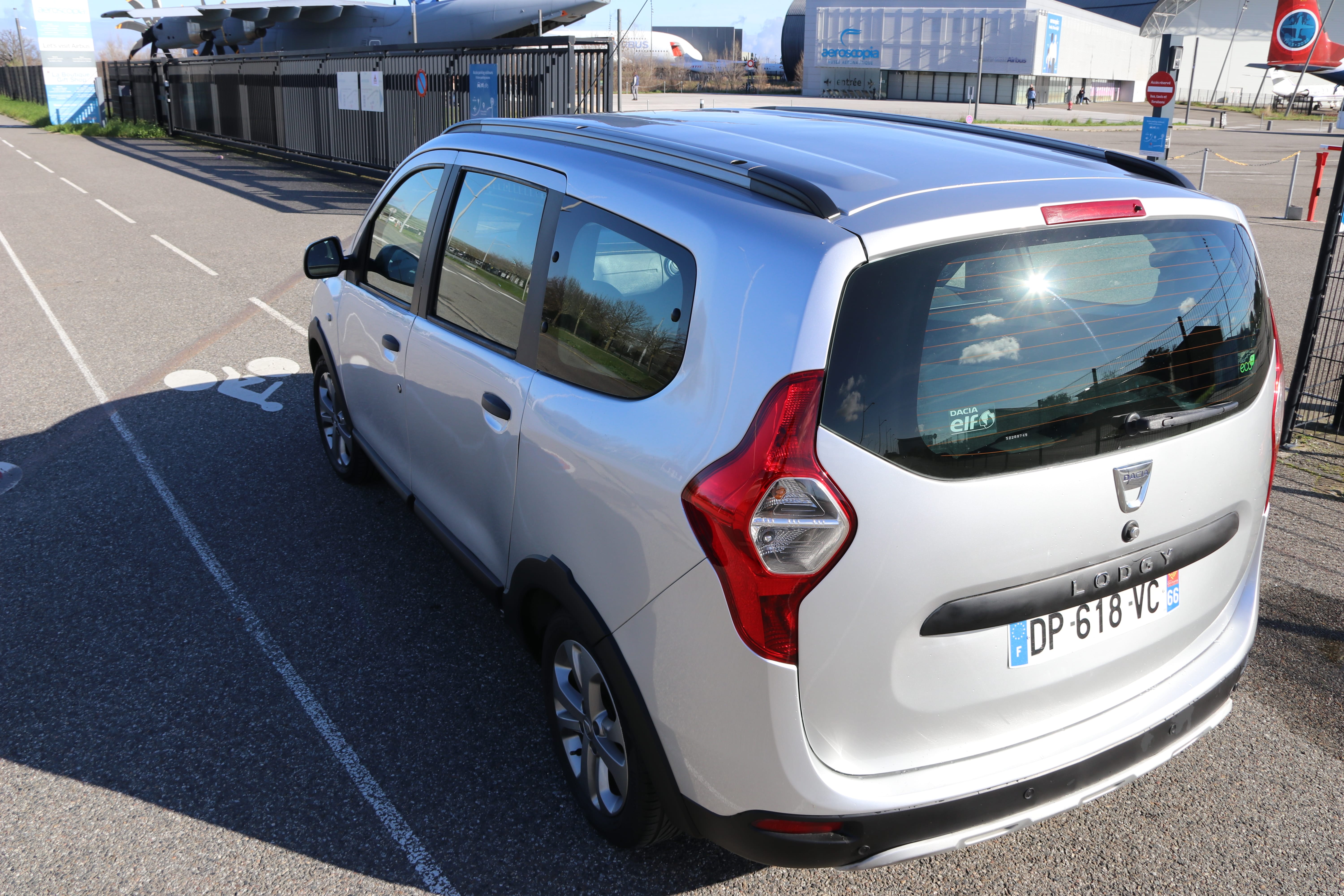 Dacia Lodgy 7 Places 110cv avec GPS