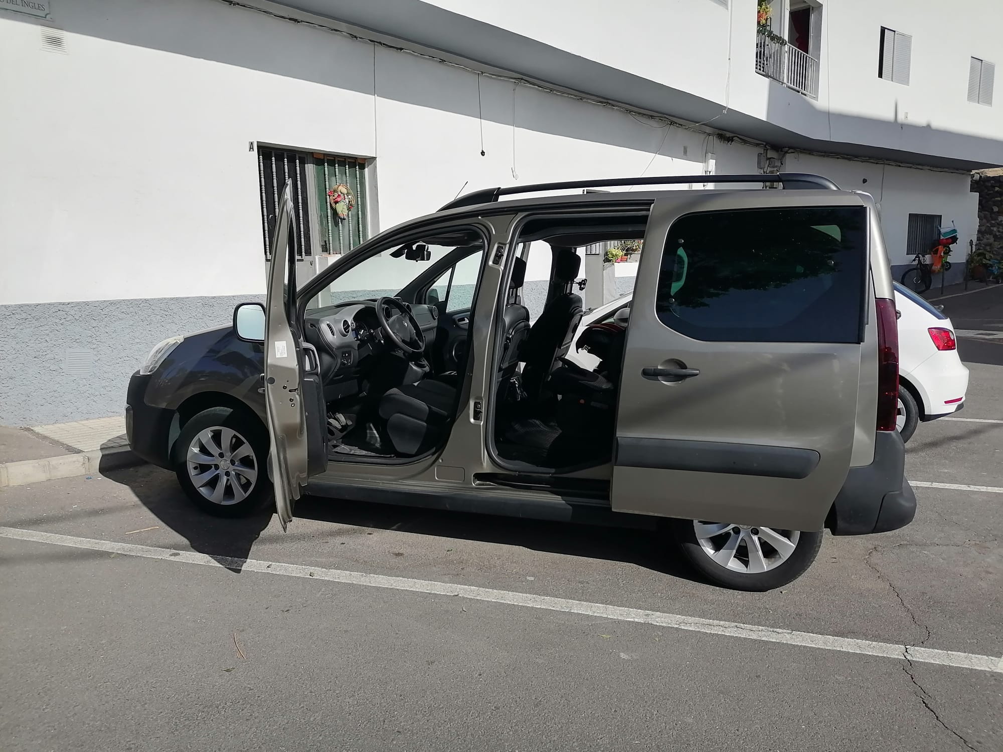 Peugeot Partner Tepee con Aire acondicionado