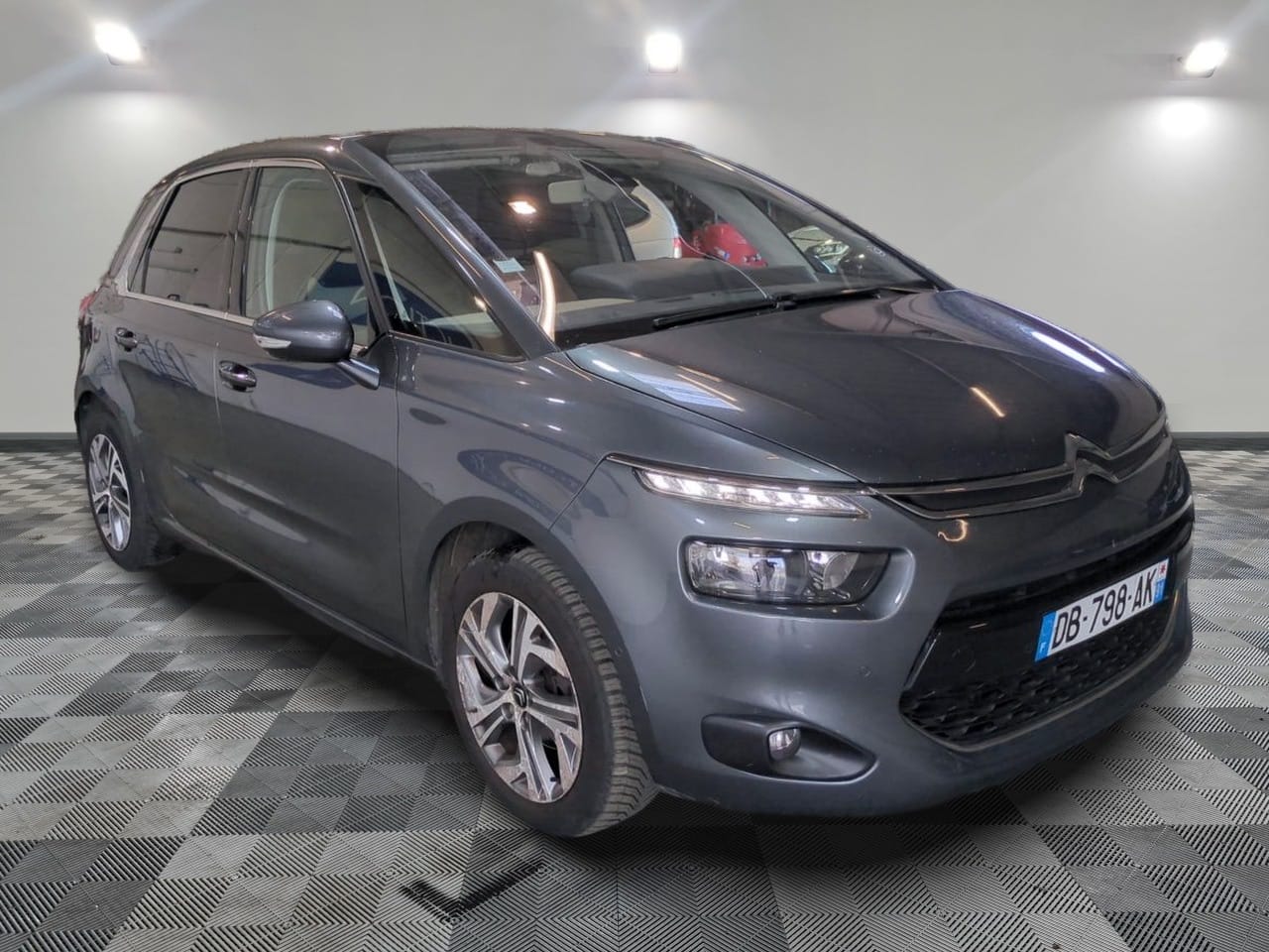 Citroen C4 Picasso avec Quatre roues motrices