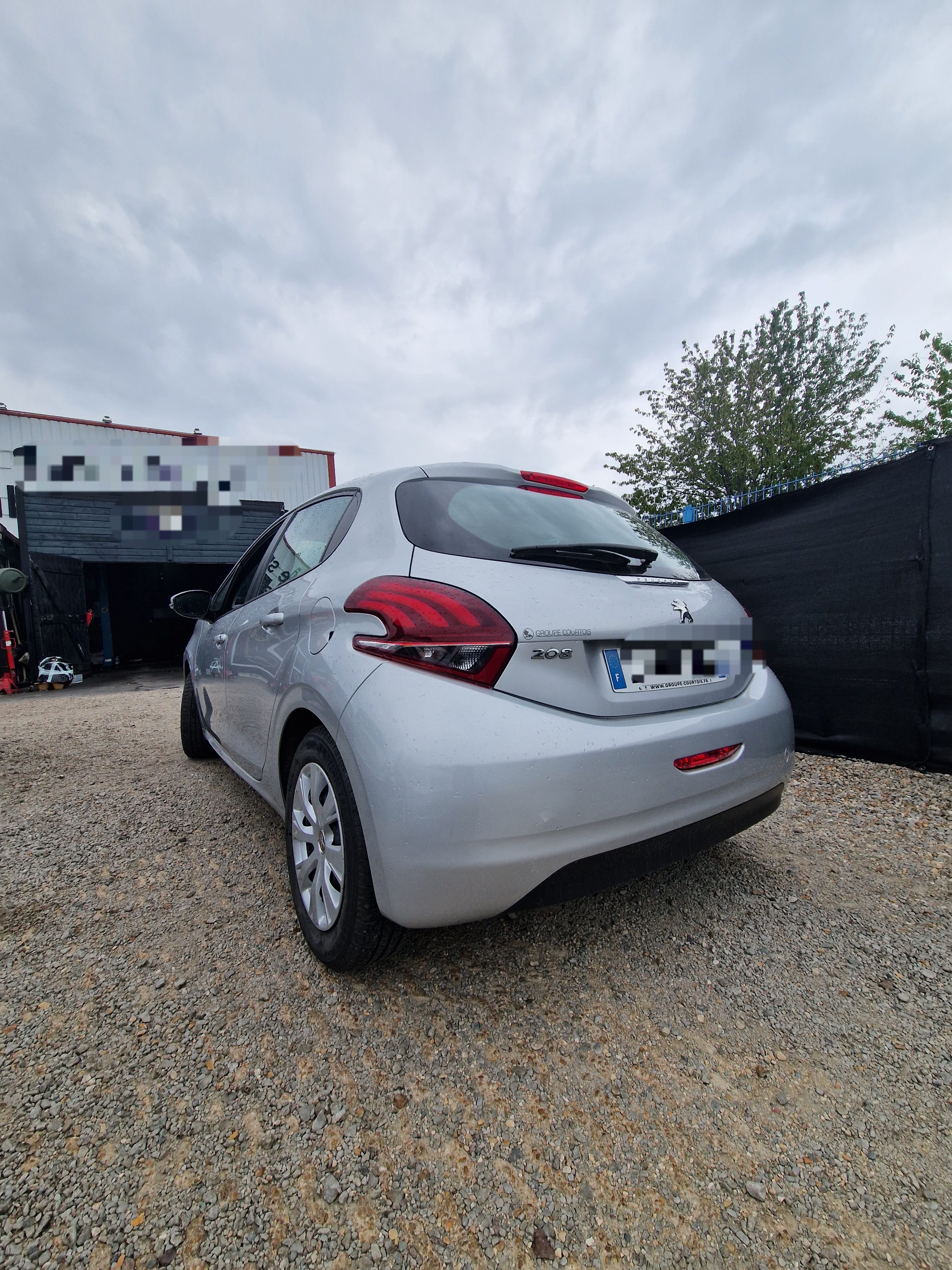 Peugeot 208 avec Régulateur de vitesse