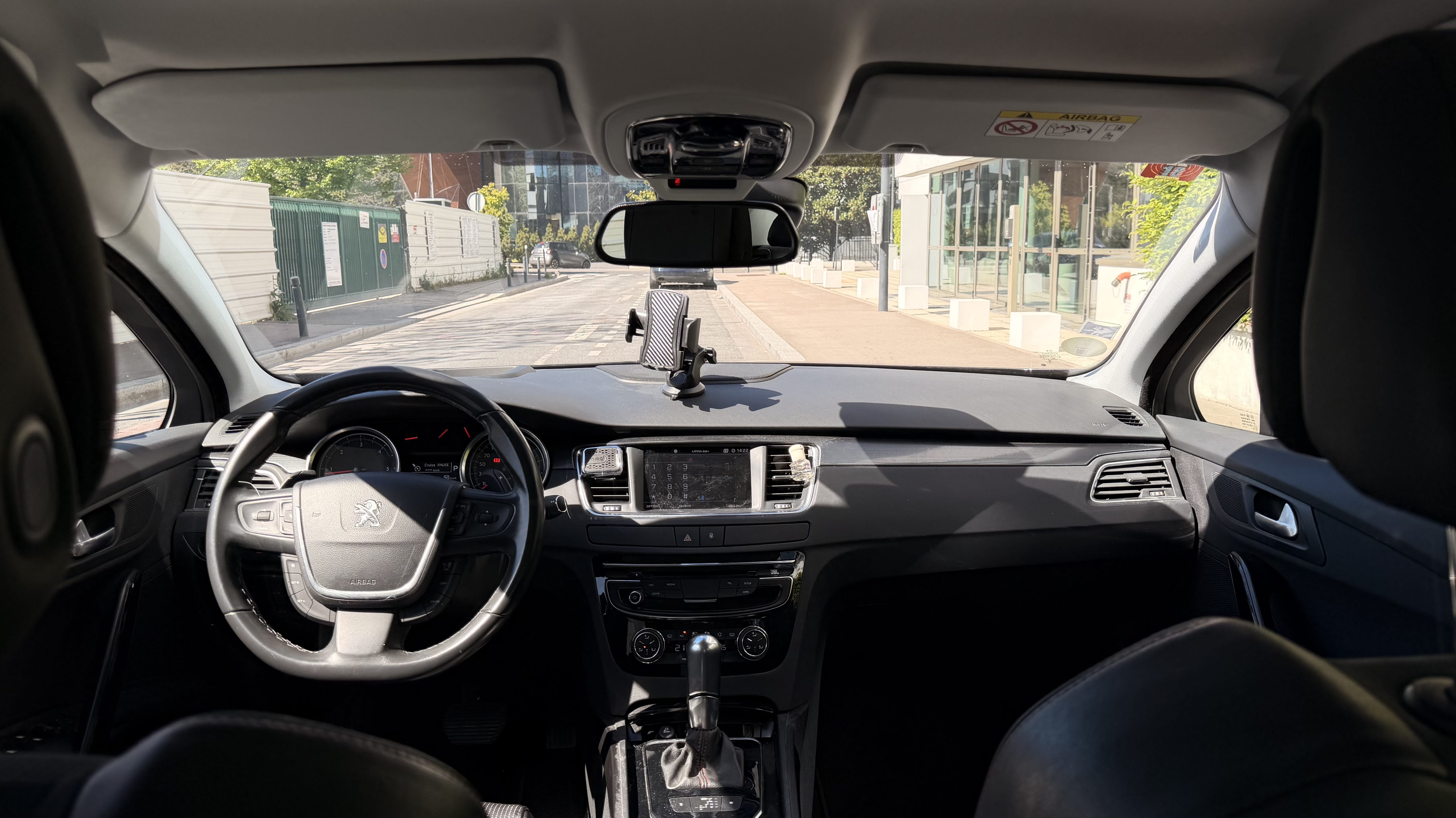 Peugeot 508 avec GPS