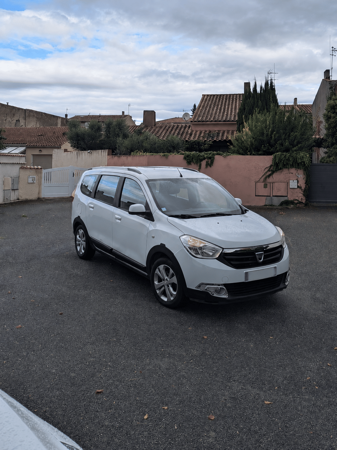 Dacia Lodgy, 2014, Diesel, 7 places